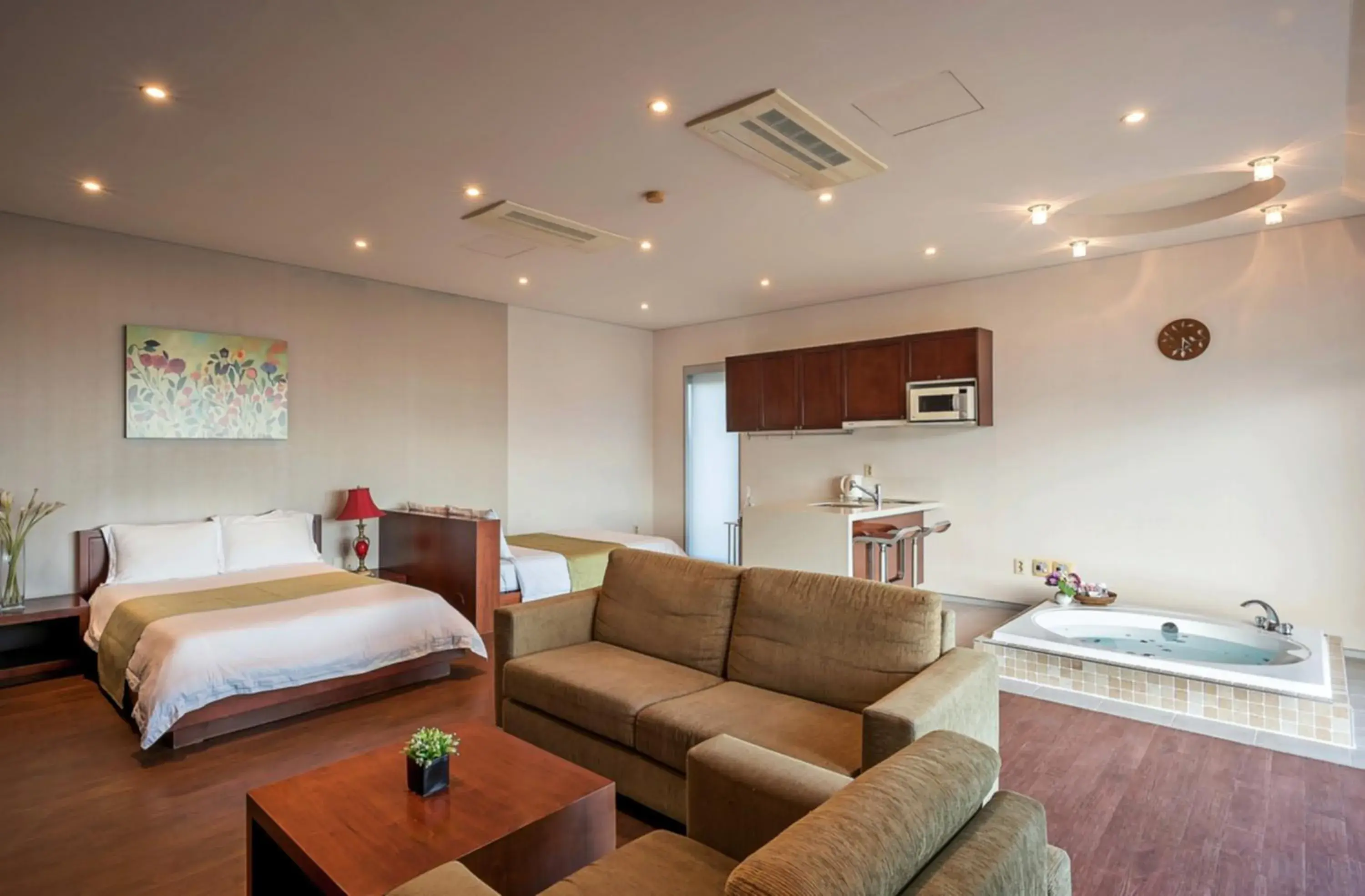 Photo of the whole room, Bed in Tropical Dream Spa Resort Photo of the whole room, Bed in Tropical Dream Spa Resort