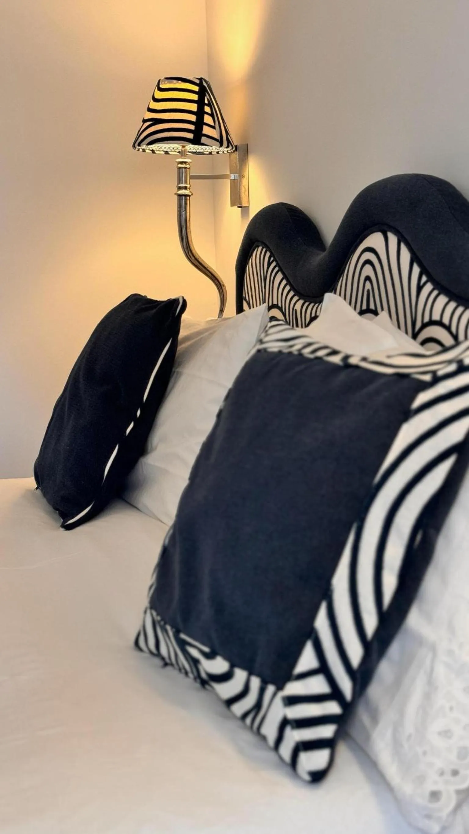 Bed in Villa Mary Suites