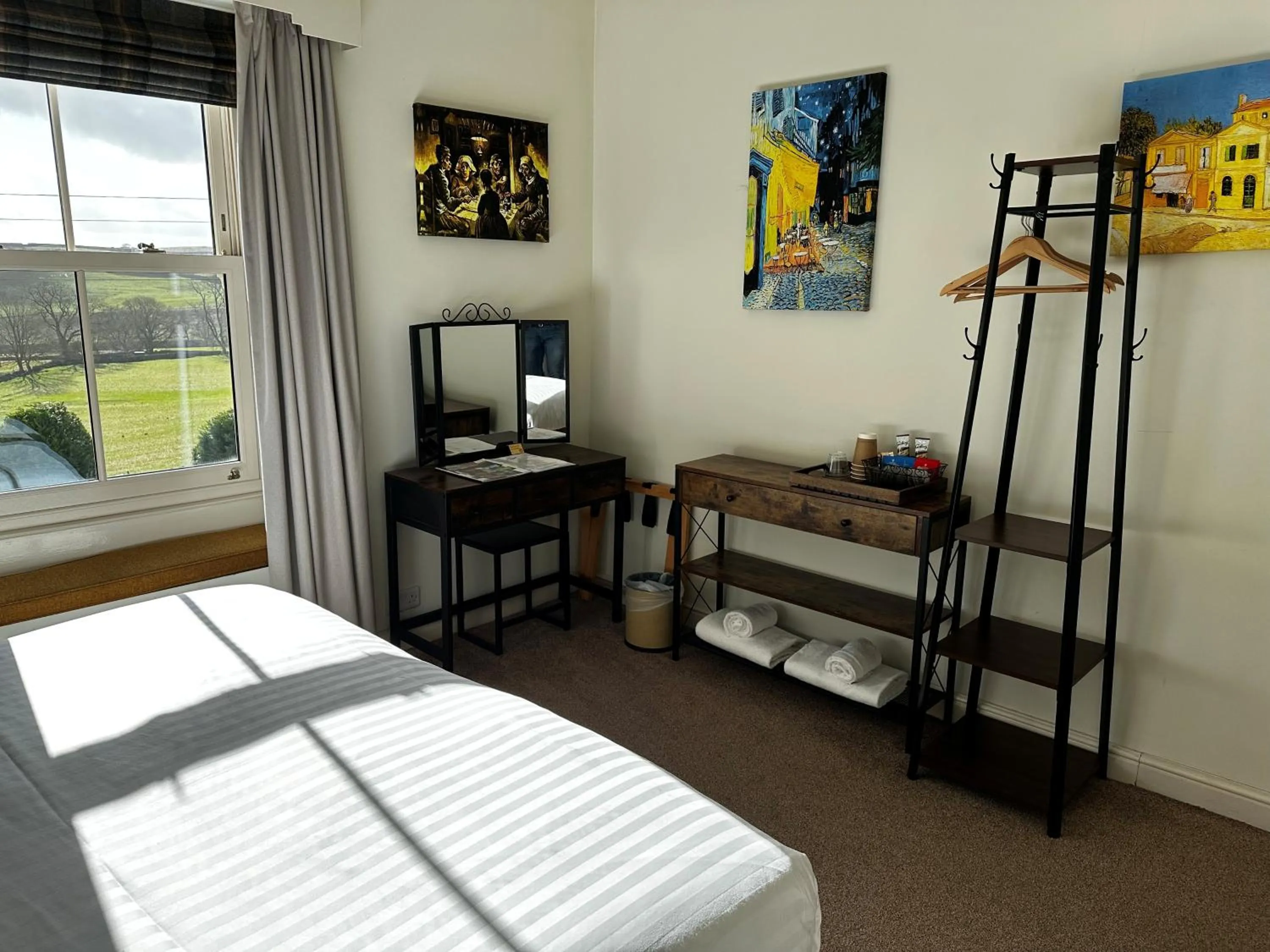 Bedroom, Bed in New Inn Appletreewick