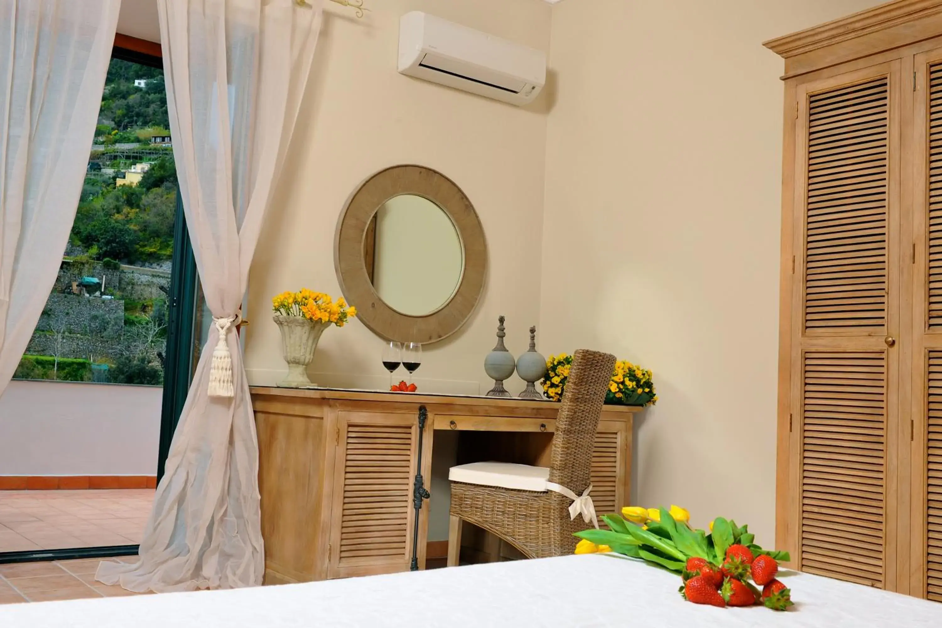 Decorative detail, Bed in Maison Liparlati Decorative detail, Bed in Maison Liparlati