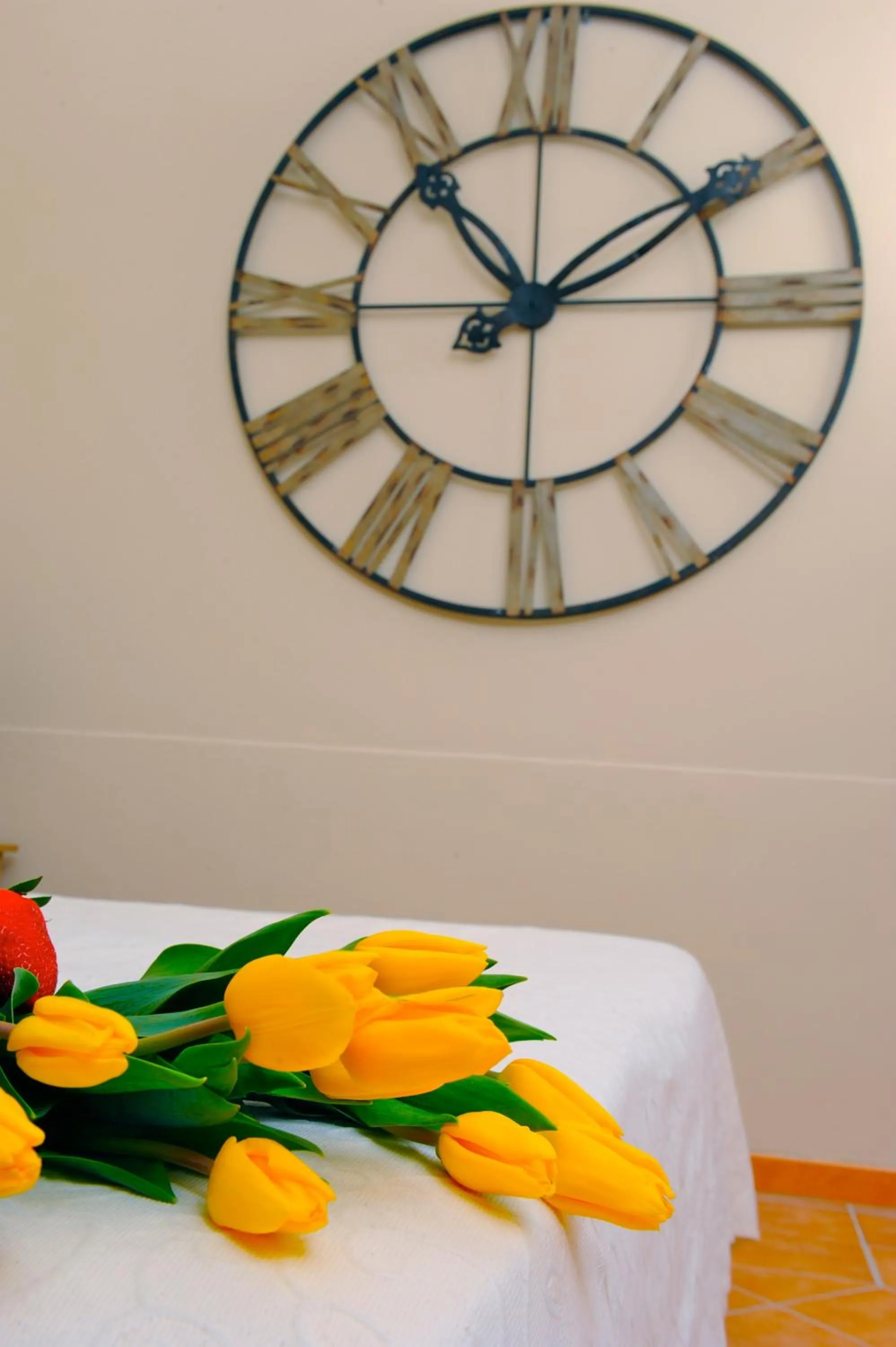 Decorative detail, Bed in Maison Liparlati