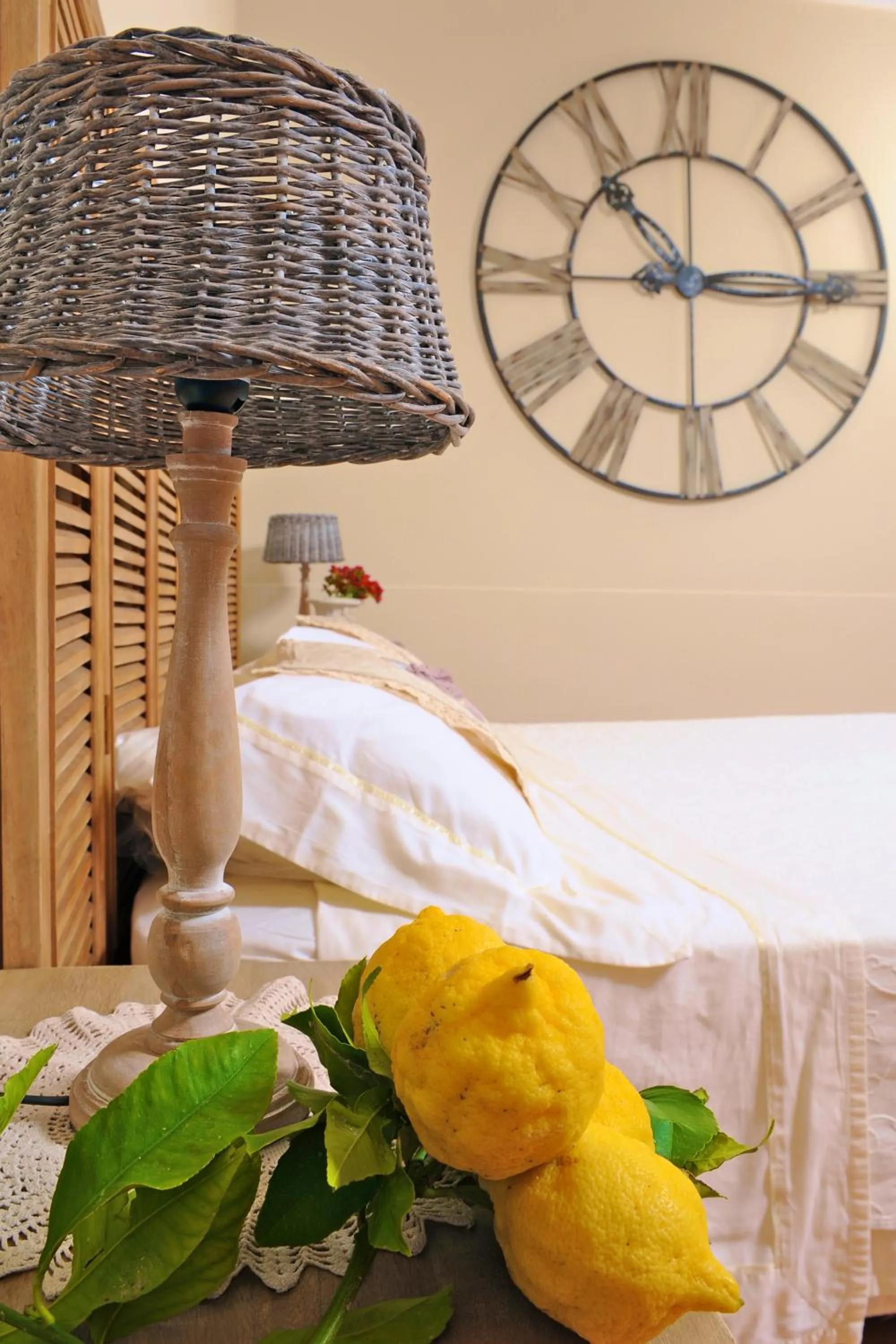 Decorative detail, Bed in Maison Liparlati