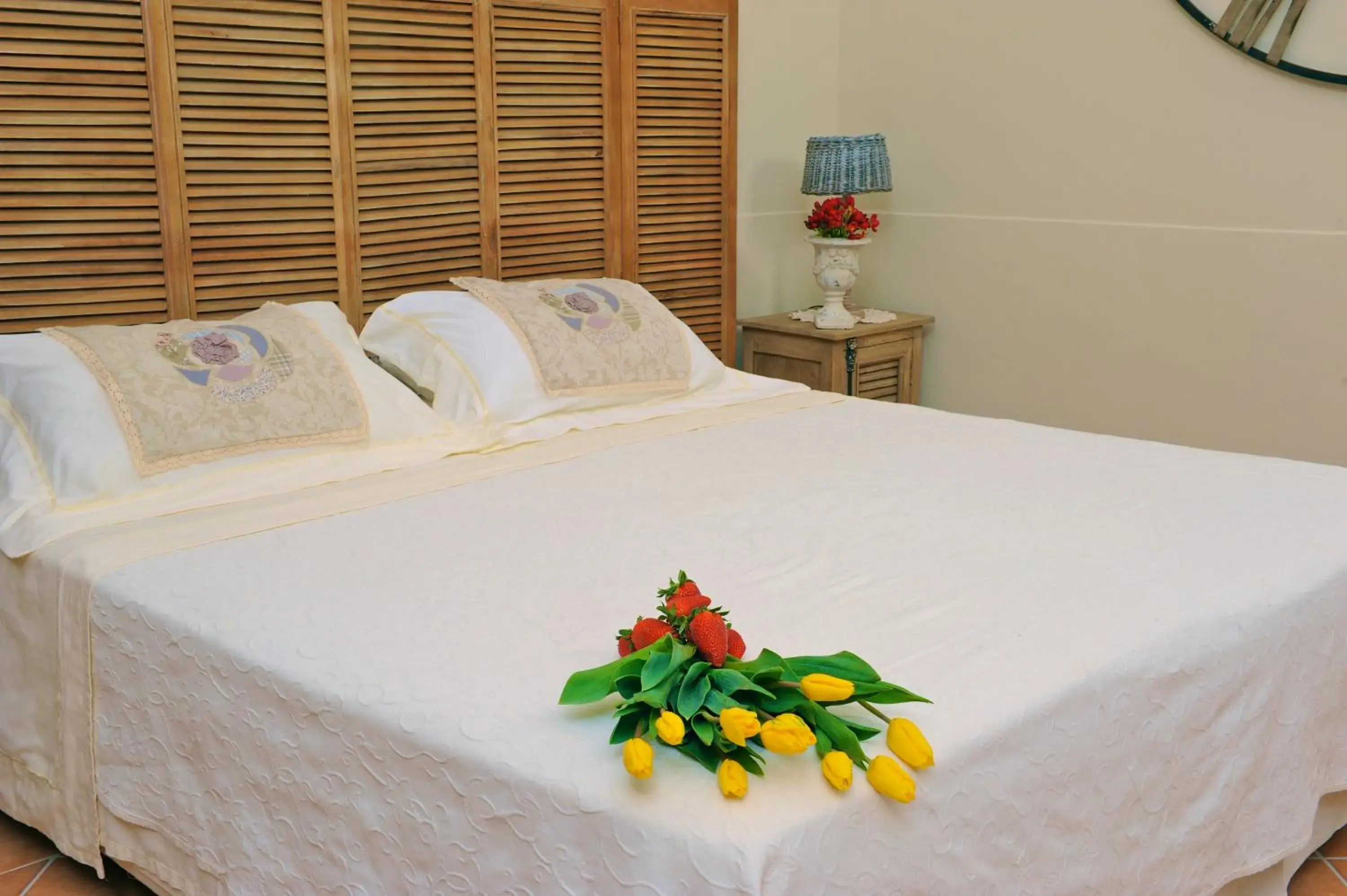 Bed in Maison Liparlati Bed in Maison Liparlati