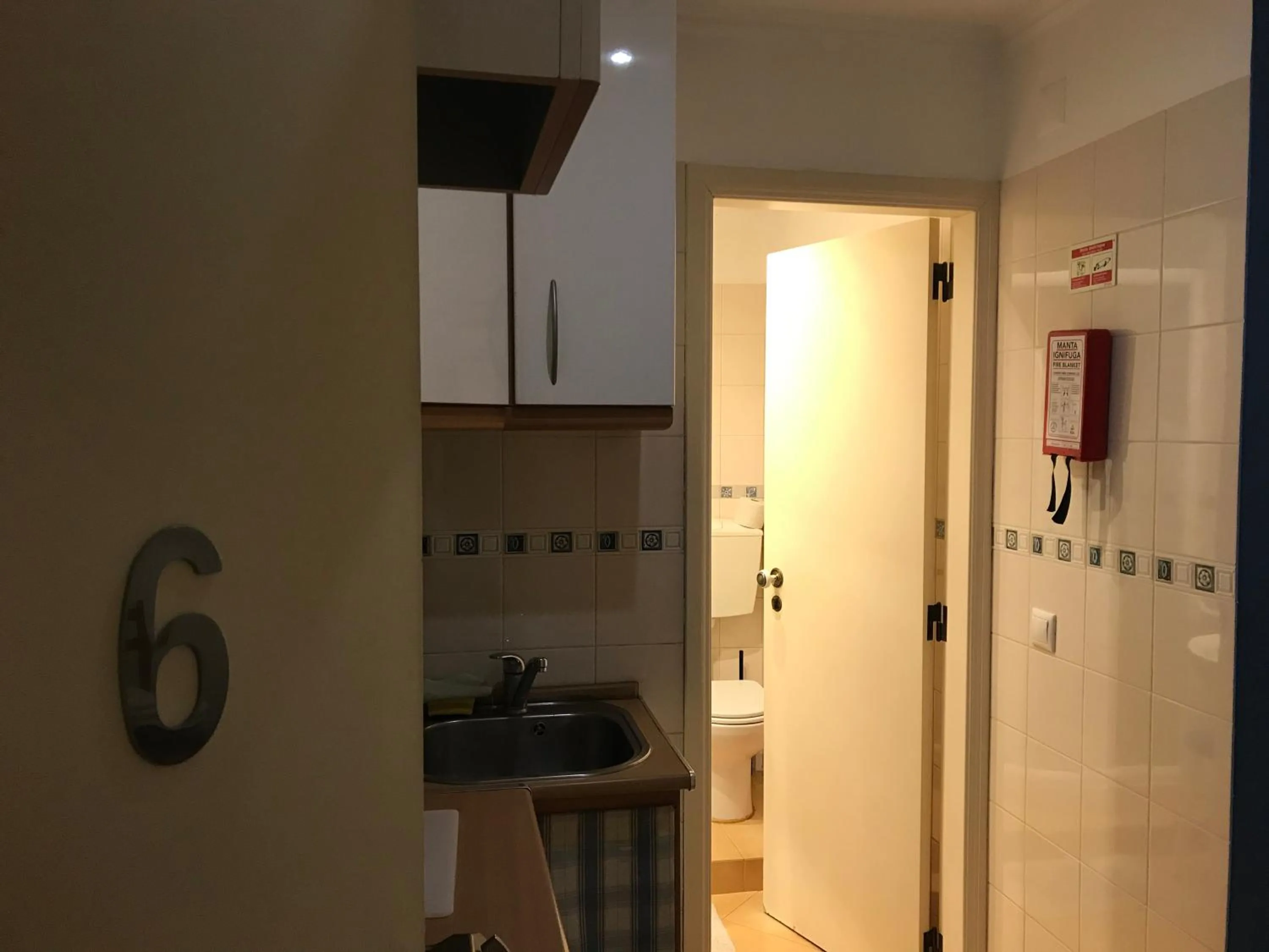 Shower in Hospedaria Bernardo