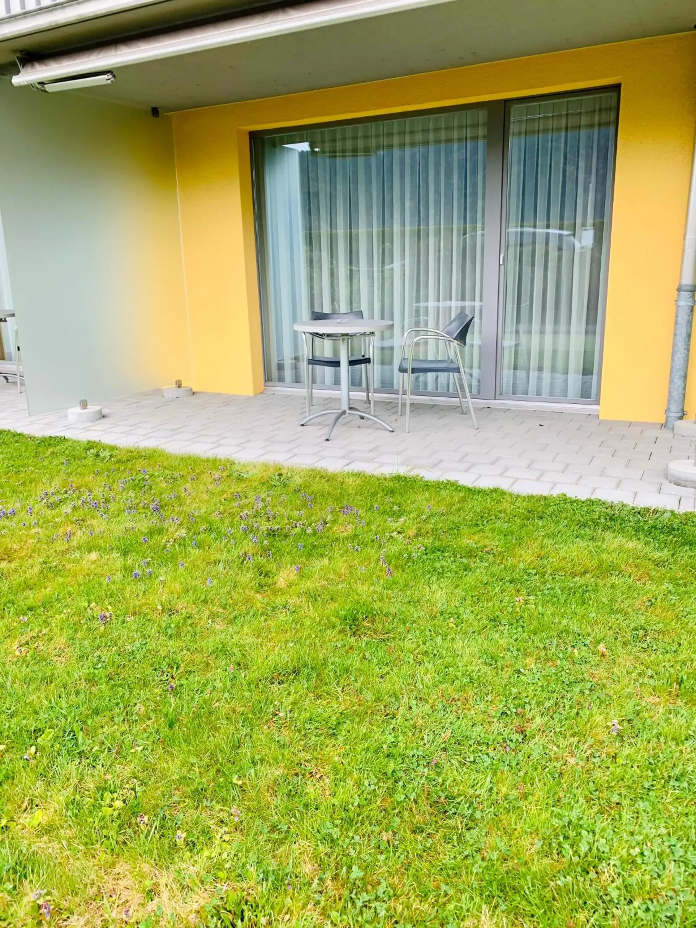 Double or Twin Room with Garden View - single occupancy in Hotel - Restaurant Eierhals am Ägerisee Double or Twin Room with Garden View - single occupancy in Hotel - Restaurant Eierhals am Ägerisee