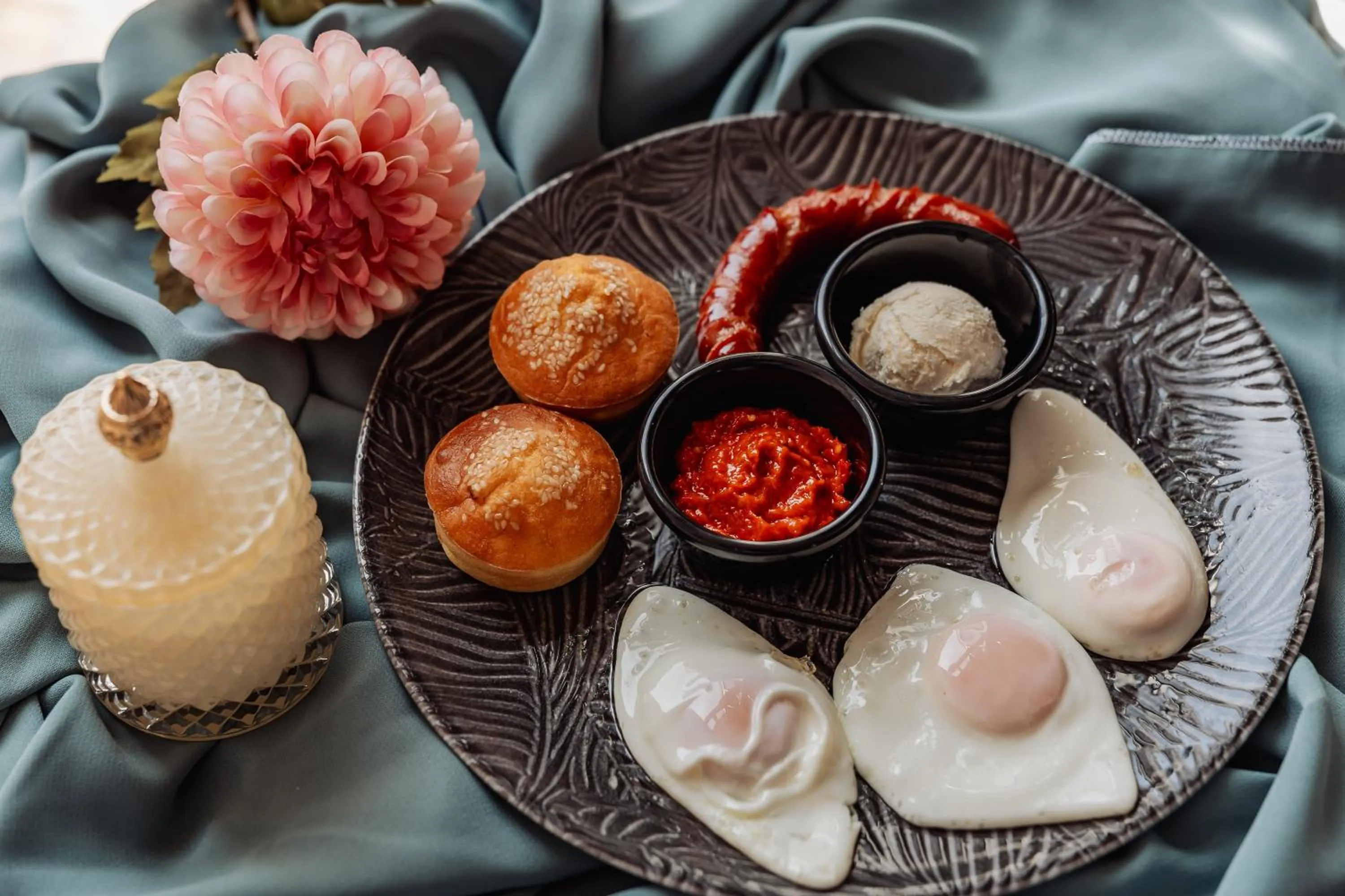 Breakfast in Le Petit Chateau