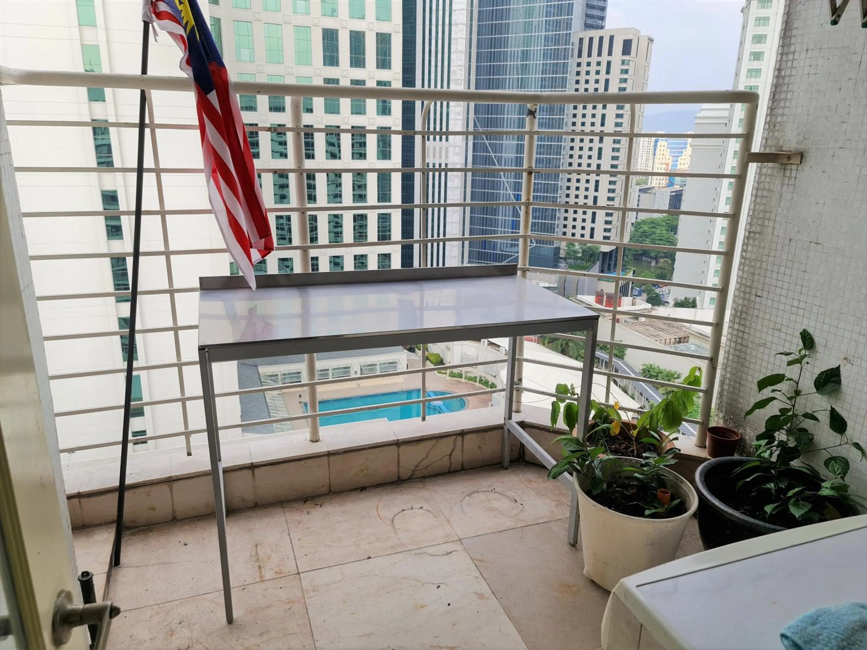 Bukit Bintang Apartment by Sarah's Lodge @ Fahrenheit88