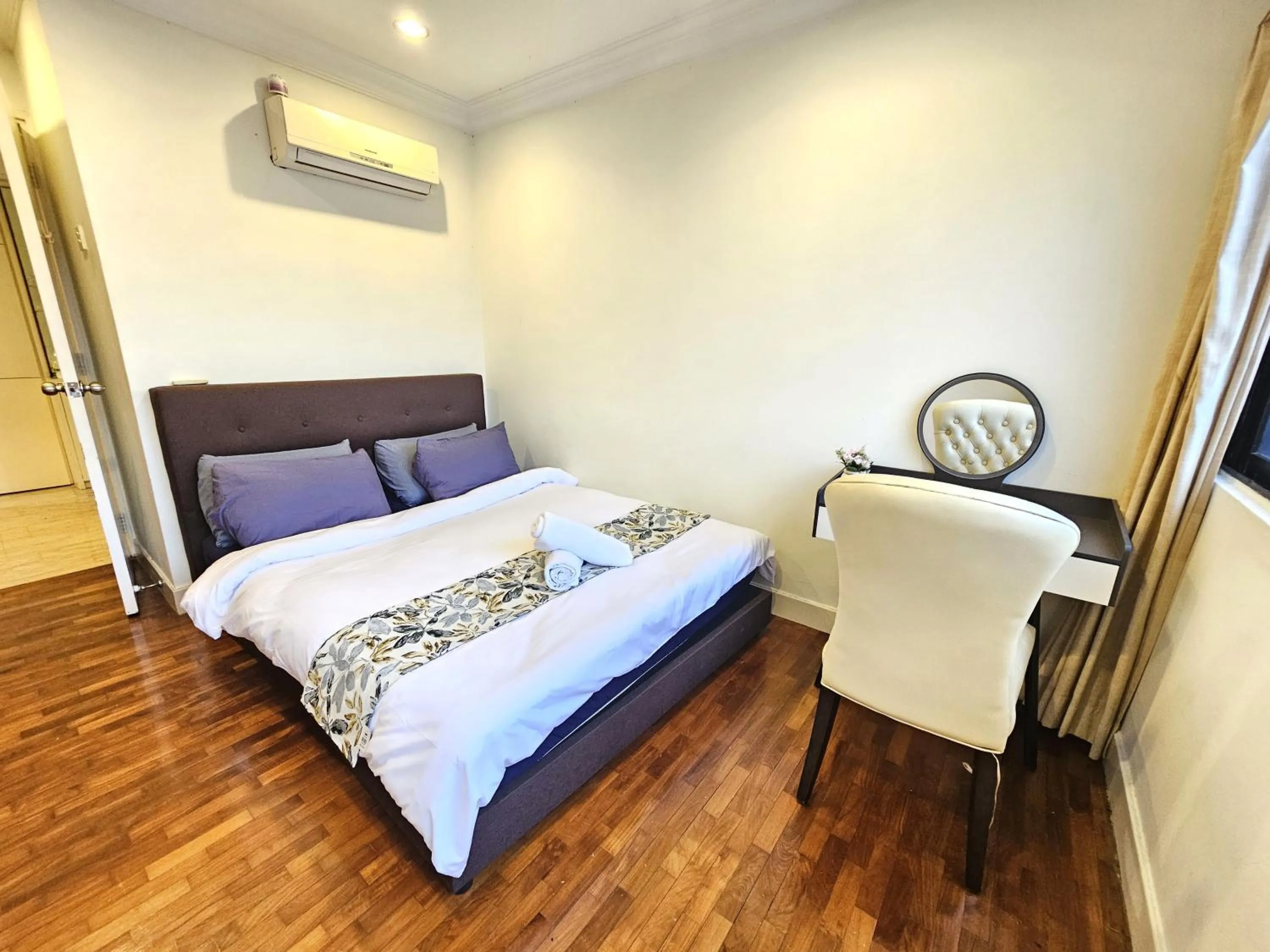 Bed in Bukit Bintang Apartment by Sarah's Lodge @ Fahrenheit88