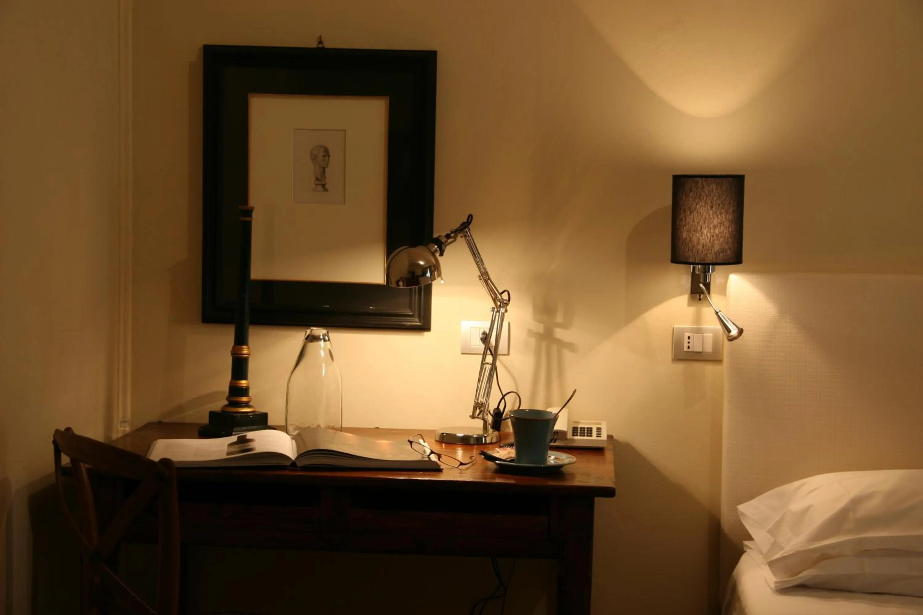 Decorative detail, Bed in Balneum Boutique Hotel & B&B