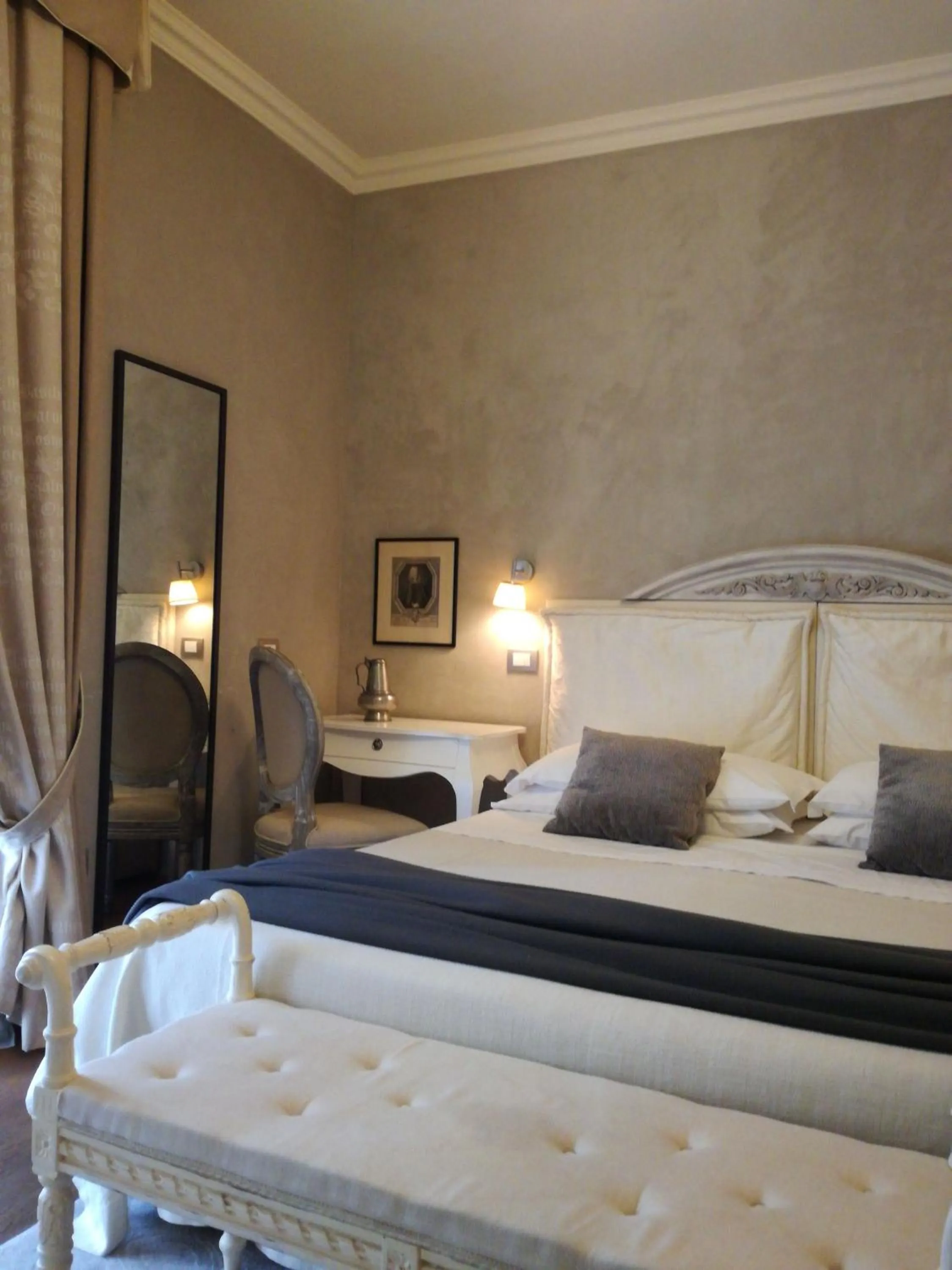 Photo of the whole room, Bed in Balneum Boutique Hotel & B&B