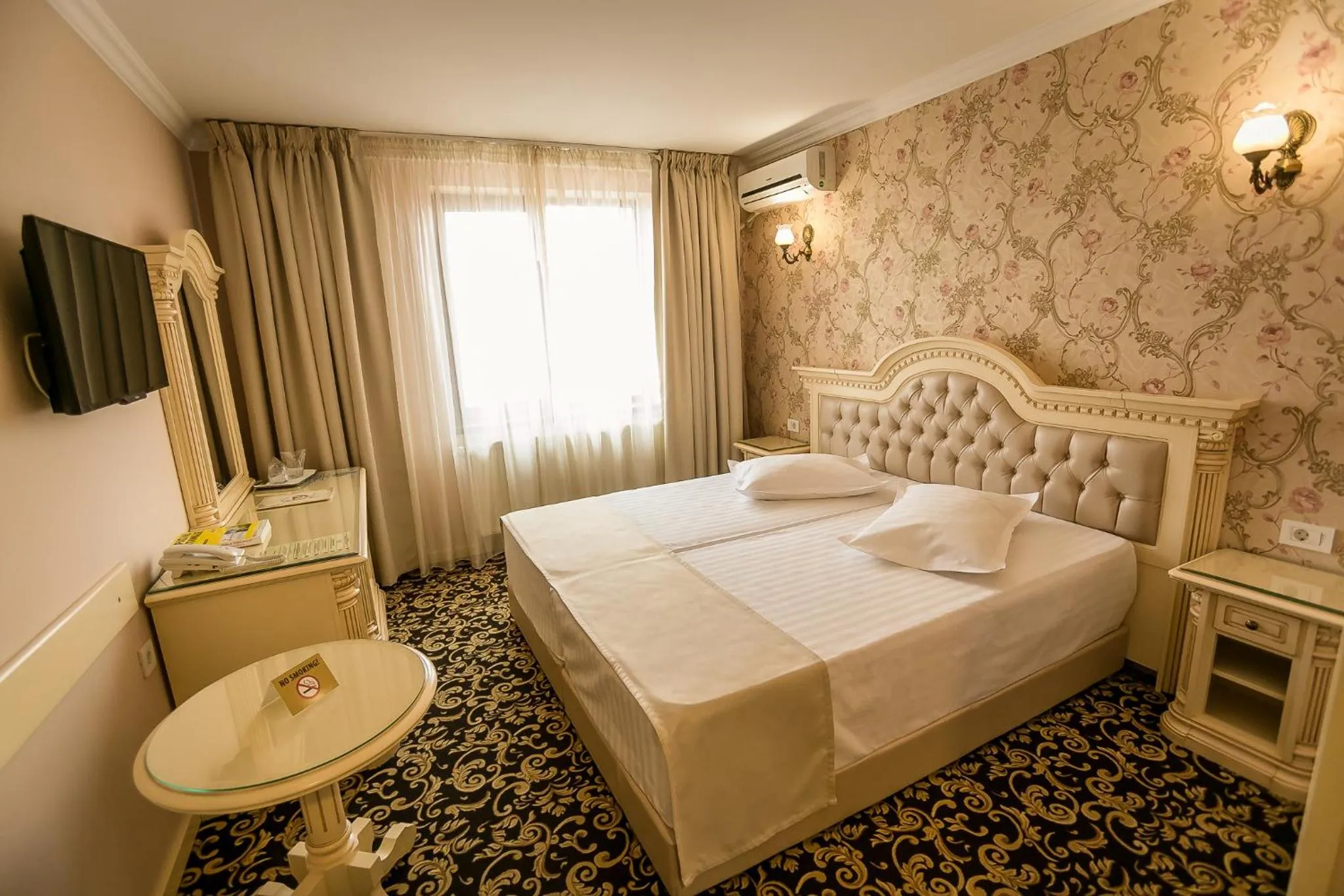Bed in Hotel Orient Braila