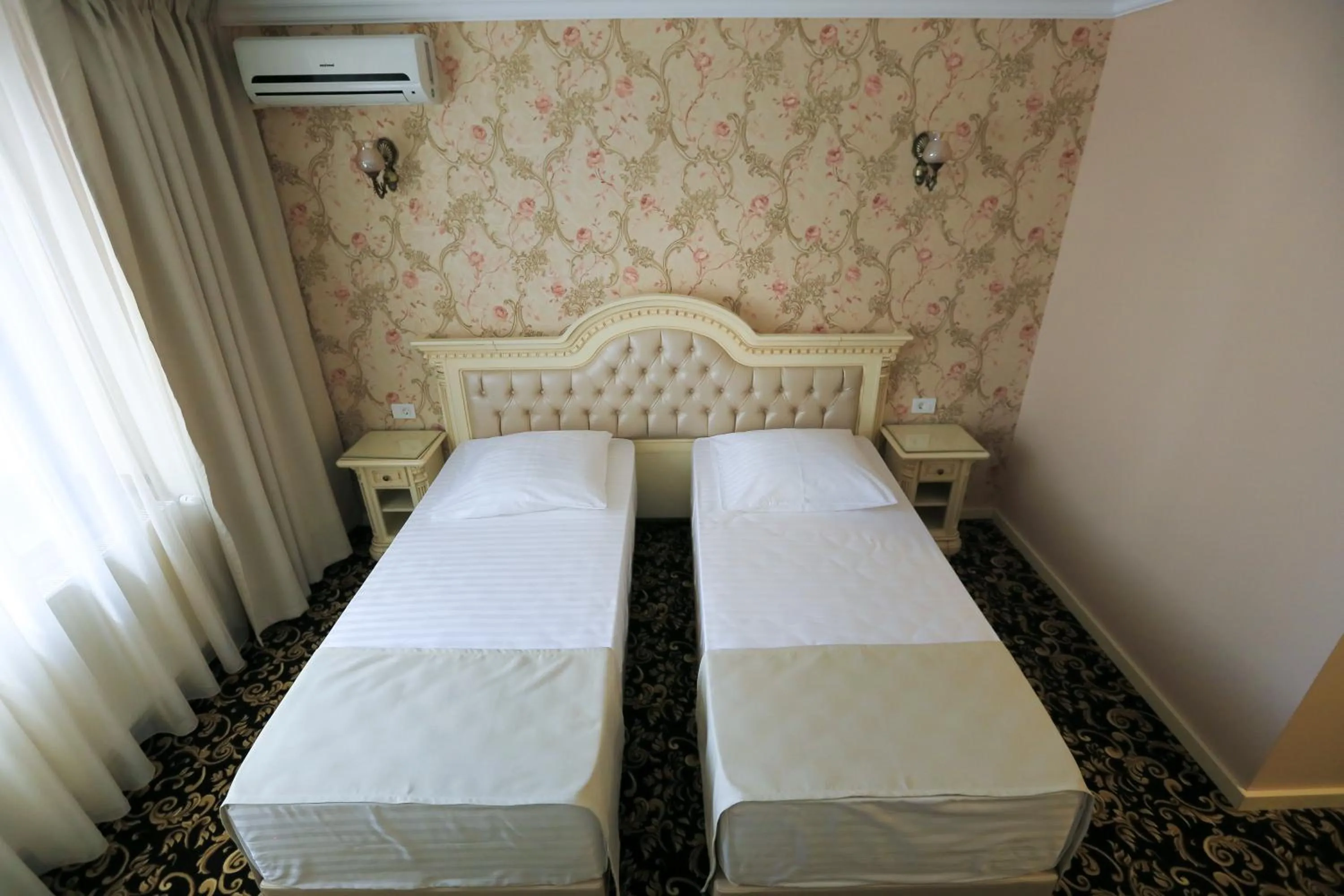 Photo of the whole room, Bed in Hotel Orient Braila