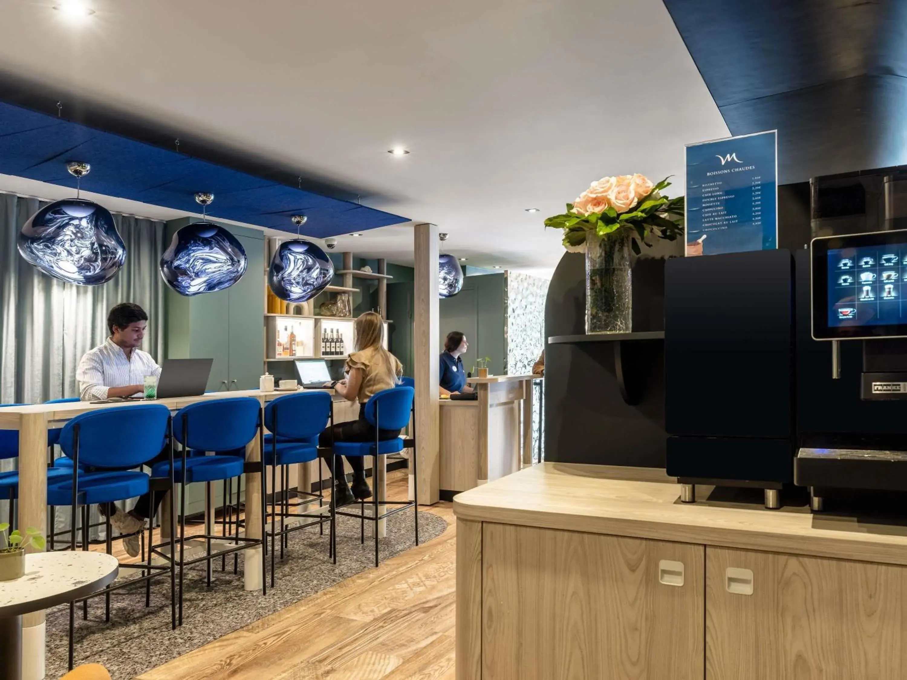 Lobby or reception in Mercure Annecy Centre Lobby or reception in Mercure Annecy Centre