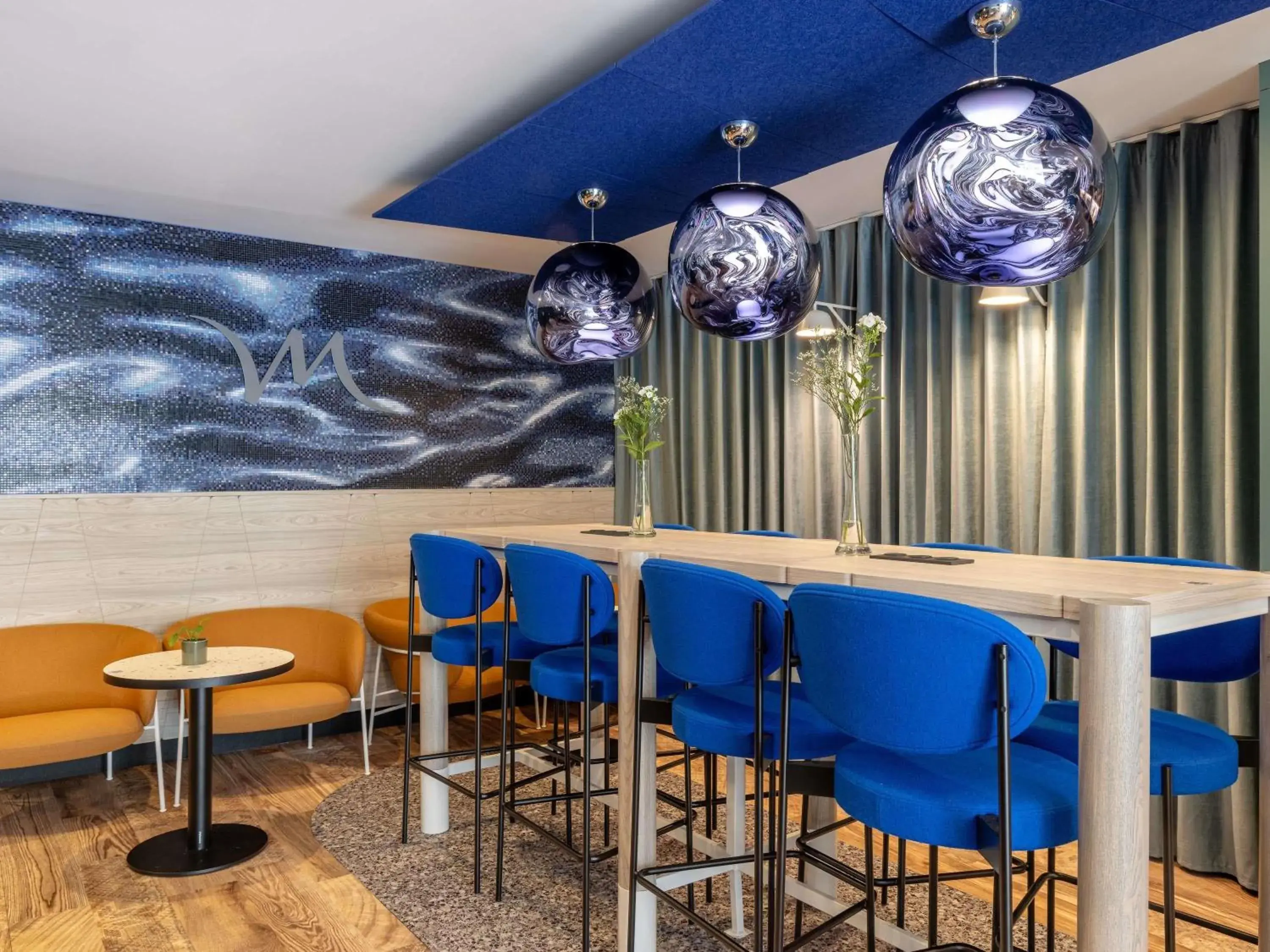 Property building in Mercure Annecy Centre Property building in Mercure Annecy Centre