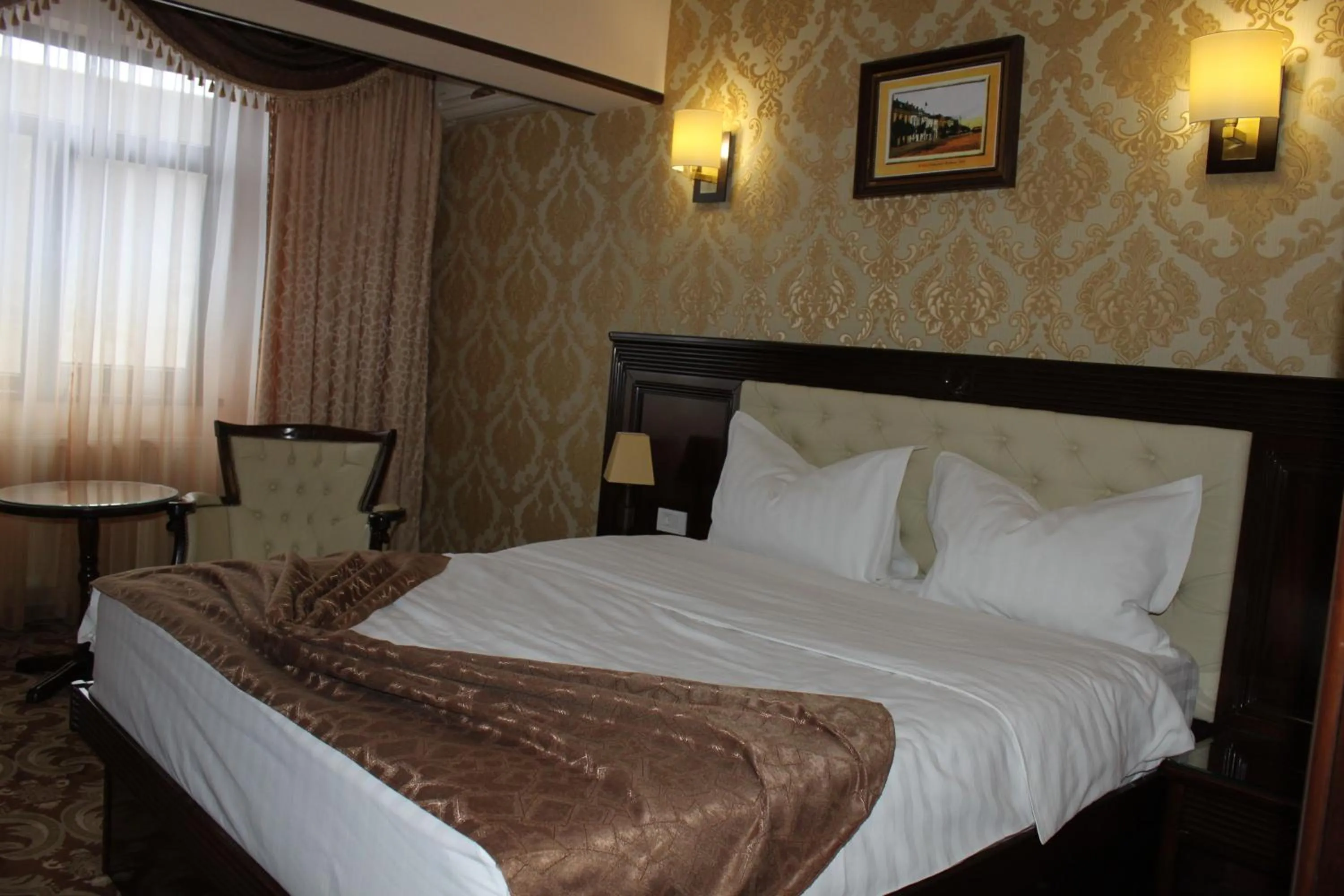 Day, Bed in Grand Hotel Orient Braila