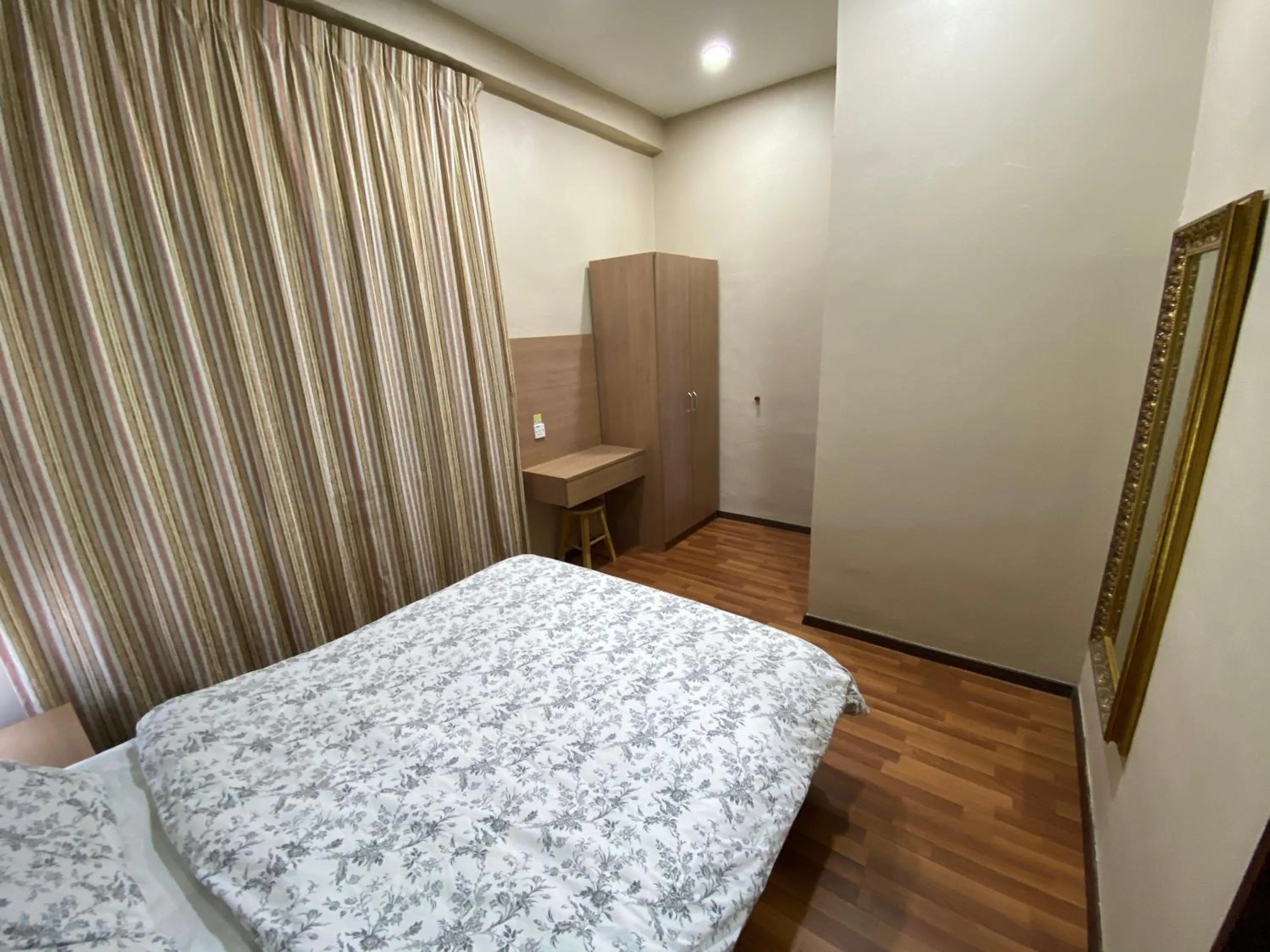 Bedroom, Bed in EagleNest at Iris House Resort