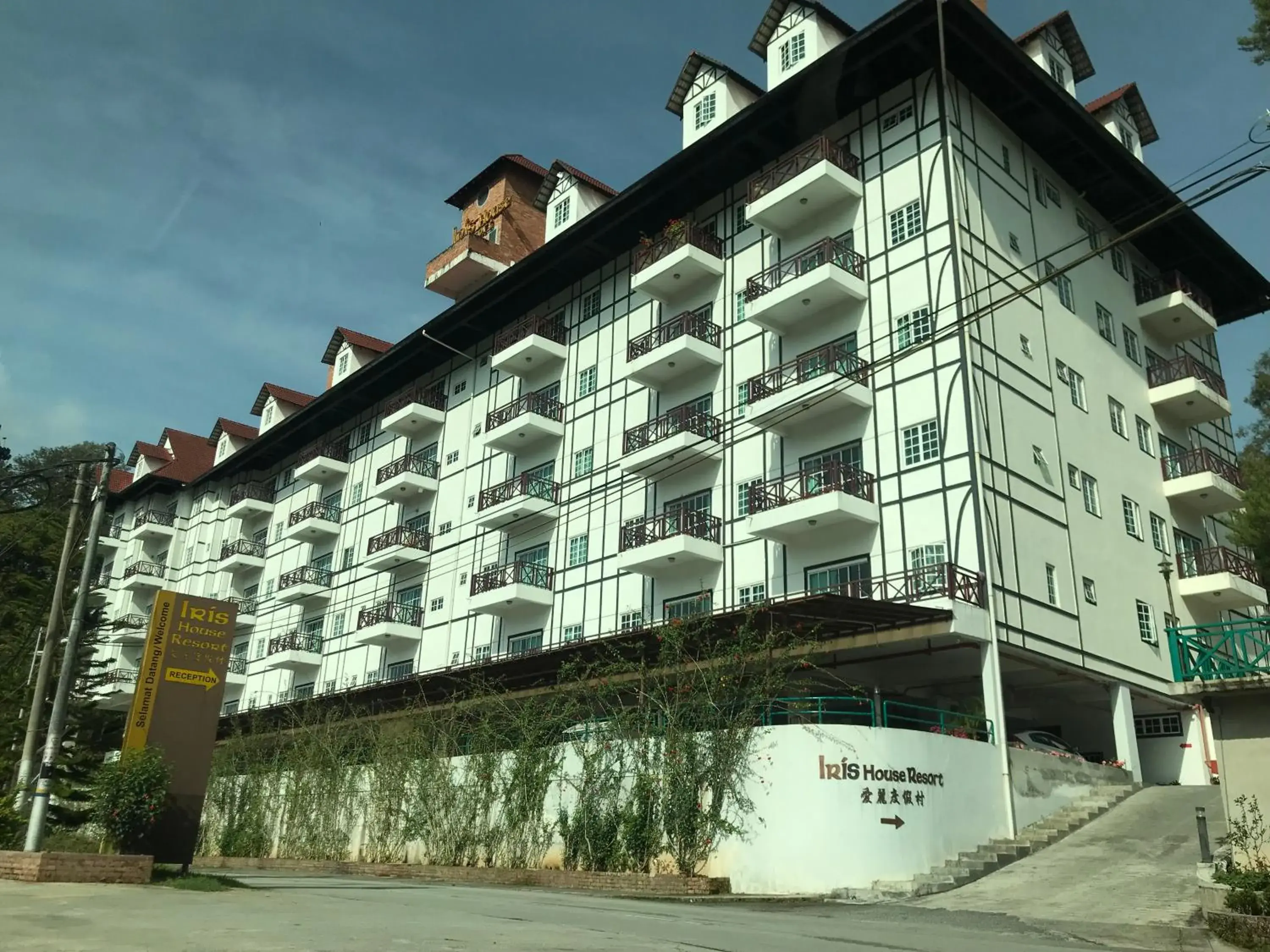 Property building in EagleNest at Iris House Resort Property building in EagleNest at Iris House Resort