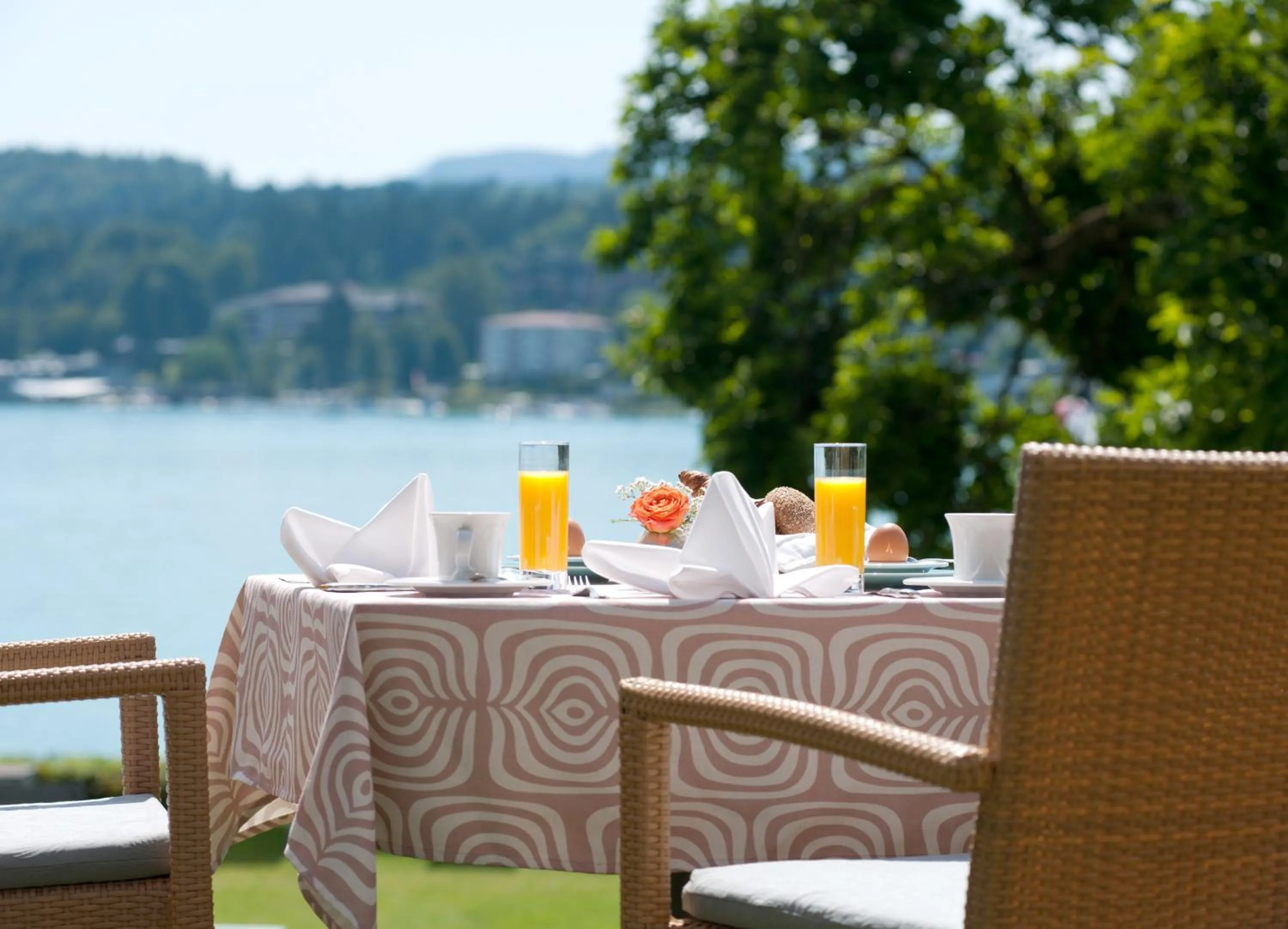 Breakfast in Seehotel Engstler