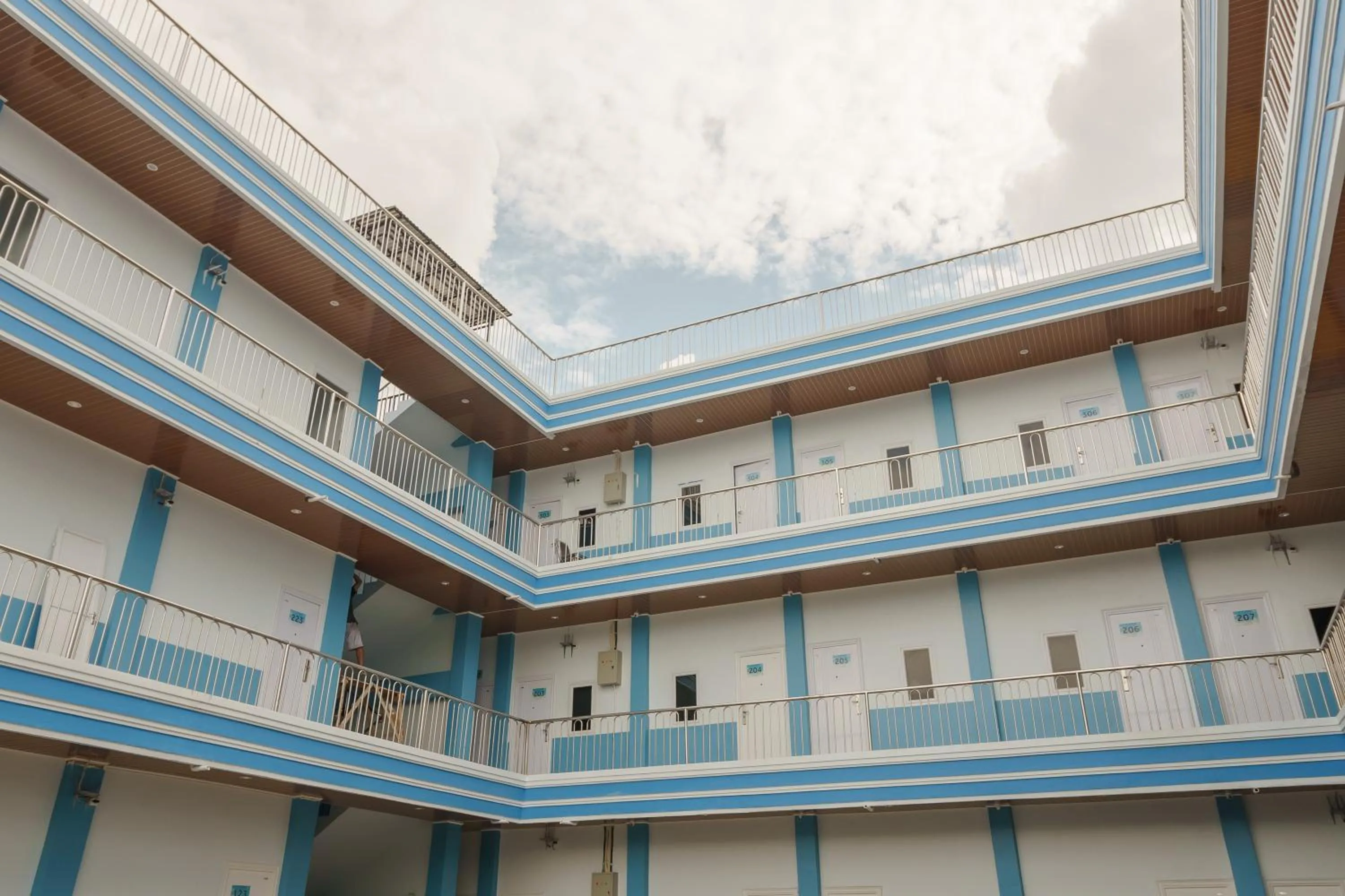 Property building in RedDoorz Plus near Palembang Icon Mall 2