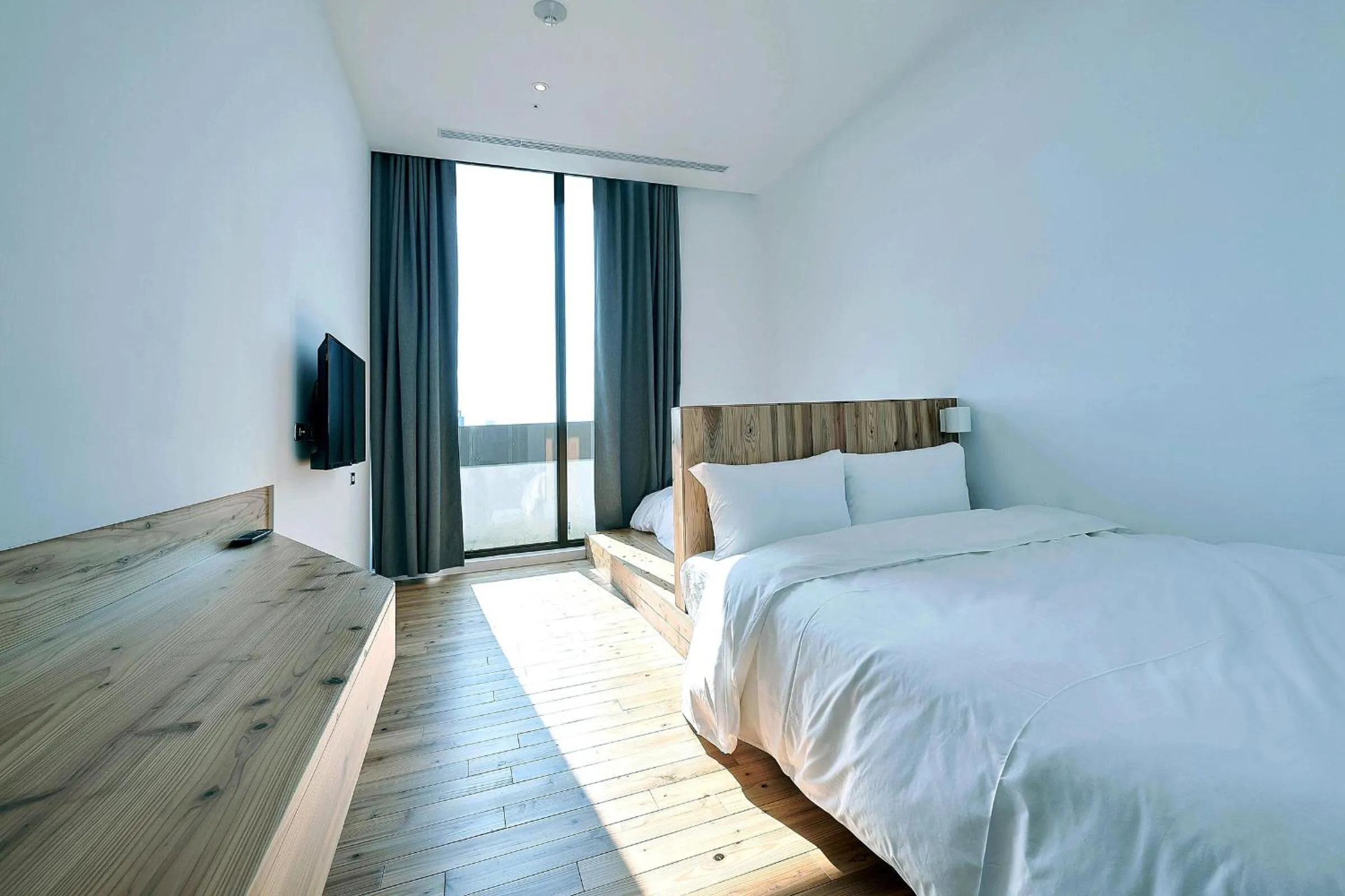 Triple Room with City View in Star Hostel Taichung Parklane
