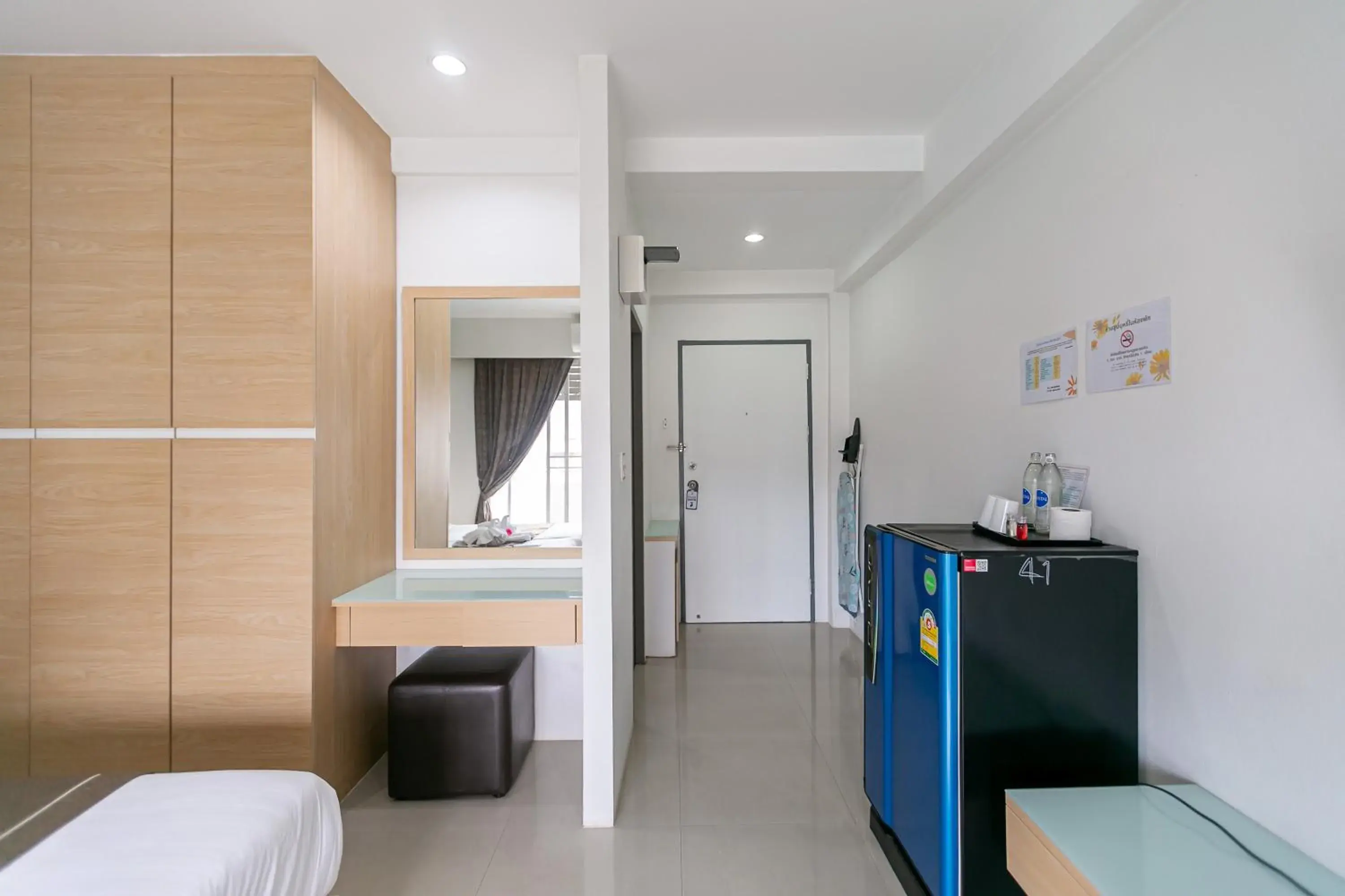 Bedroom in Ruan Plaisoi Apartment