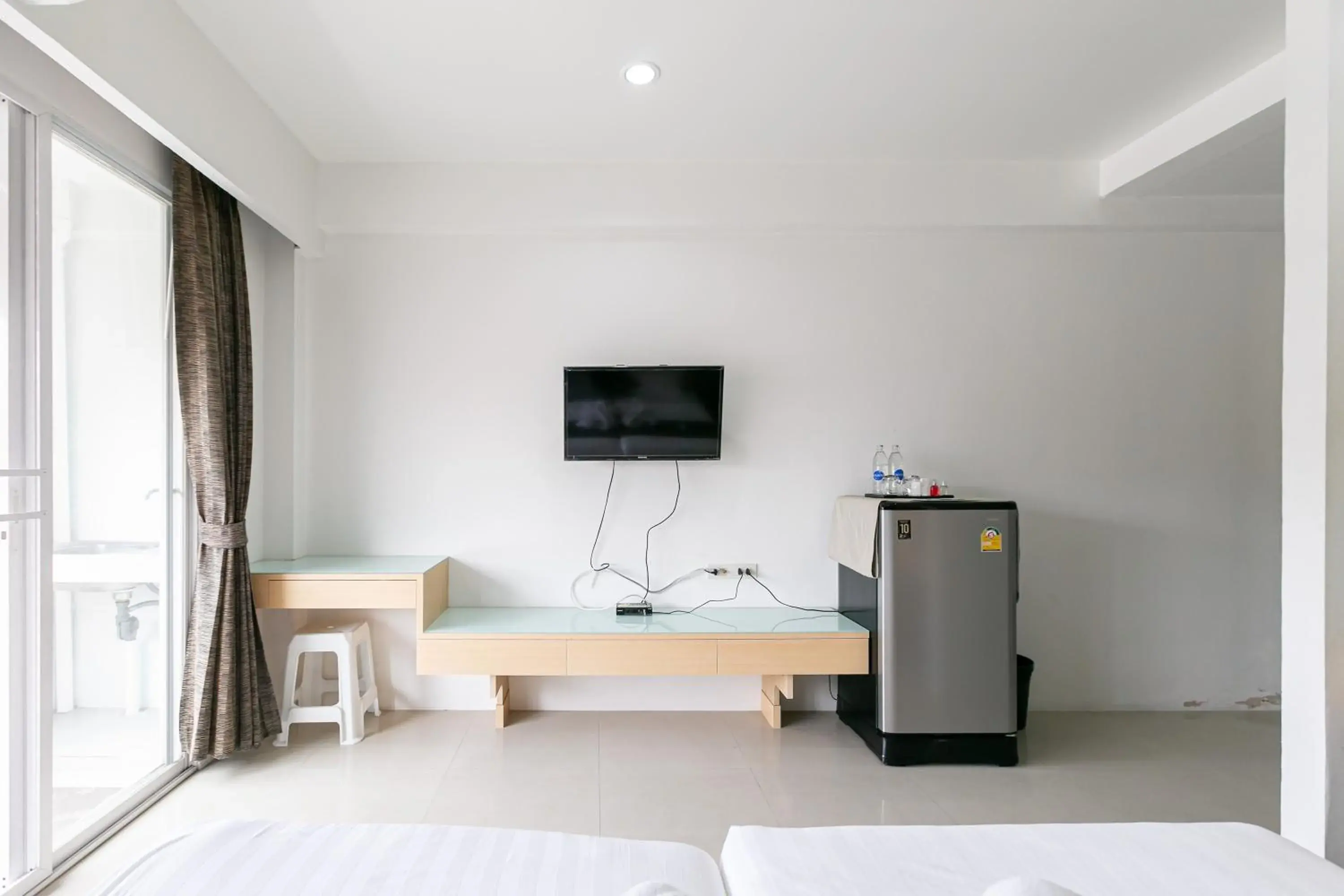 Bedroom, TV/Entertainment Center in Ruan Plaisoi Apartment