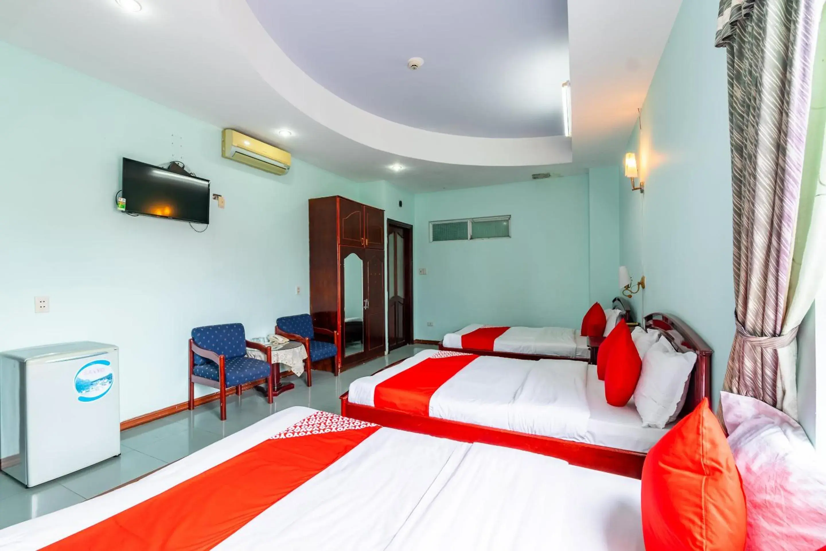 Bedroom, Bed in Super OYO 266 Golden Gate Bedroom, Bed in Super OYO 266 Golden Gate