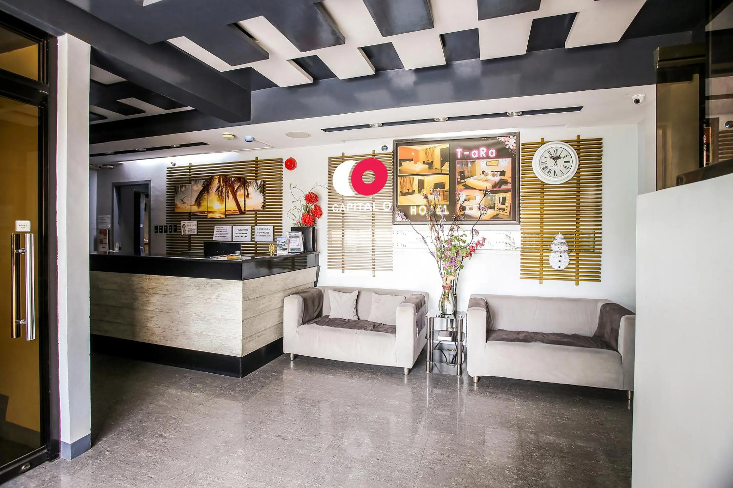 Lobby or reception, Lobby/Reception in Capital O 786 KWE Hotel and Resort.