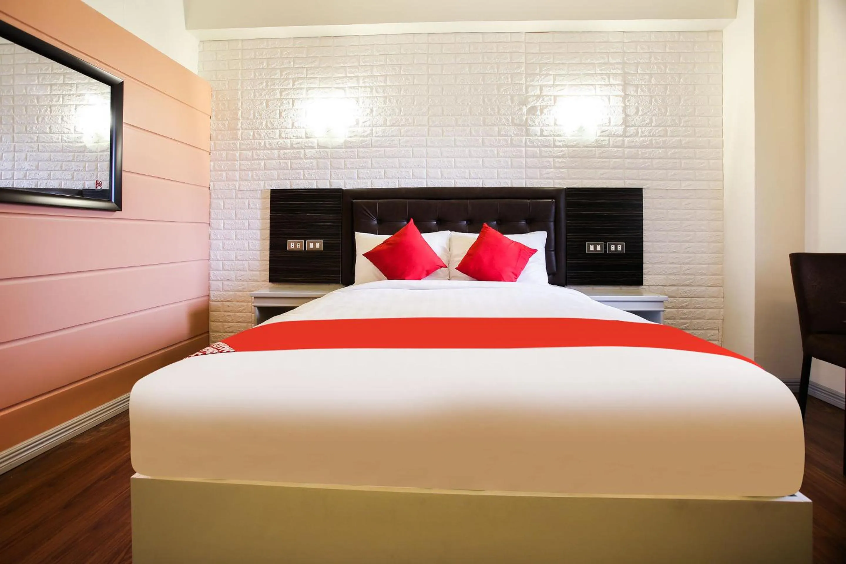 Photo of the whole room in Capital O 786 KWE Hotel and Resort.