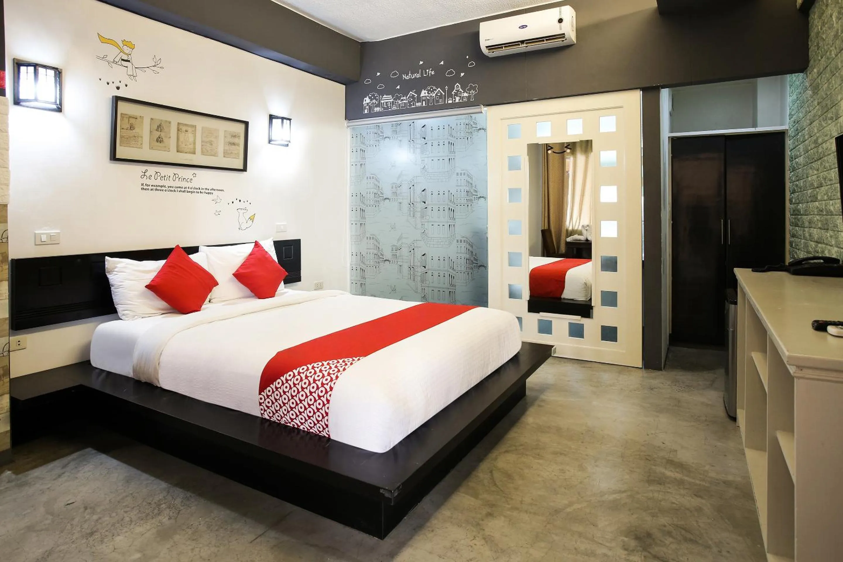 Photo of the whole room in Capital O 786 KWE Hotel and Resort.