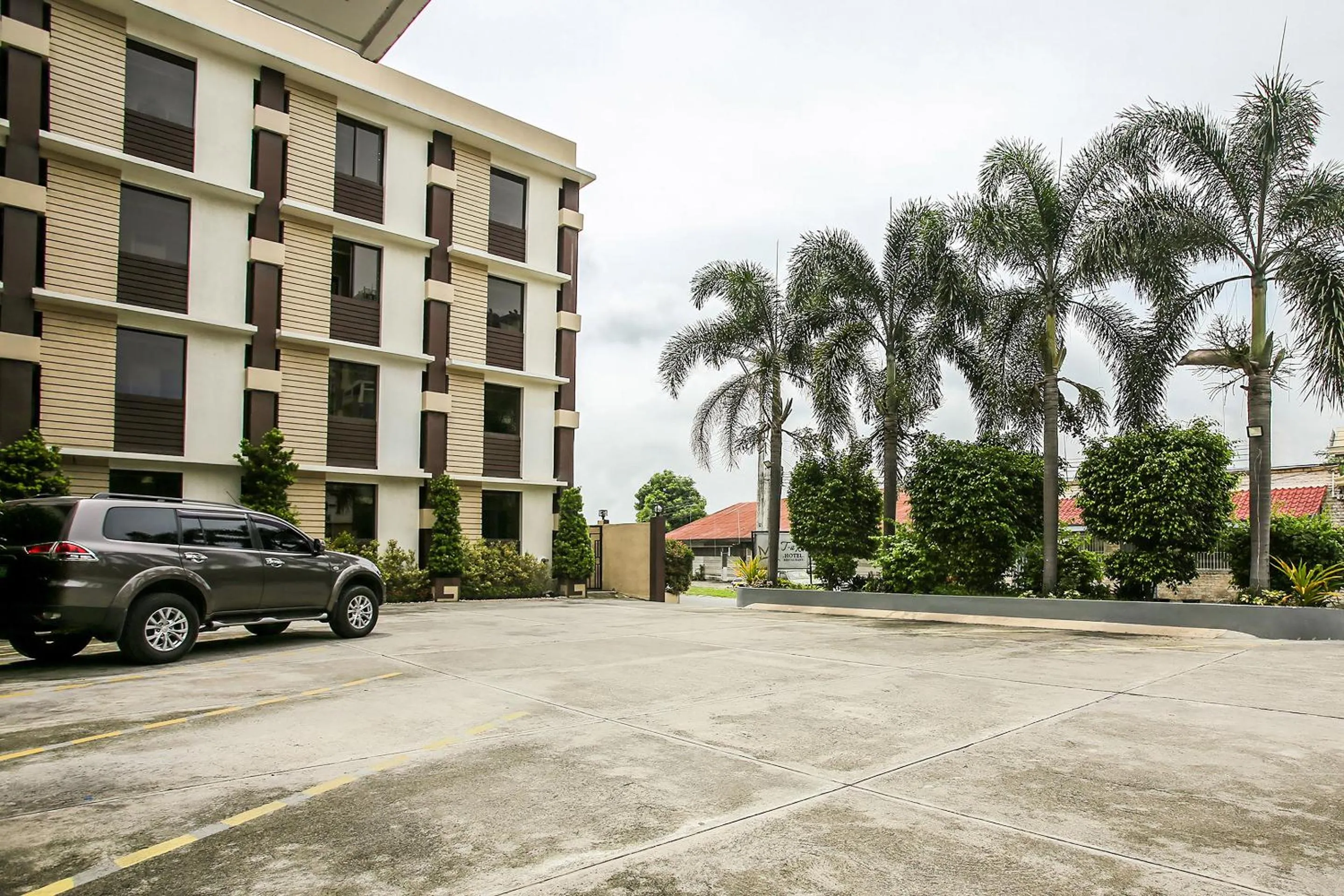 Property Building in Capital O 786 KWE Hotel and Resort.