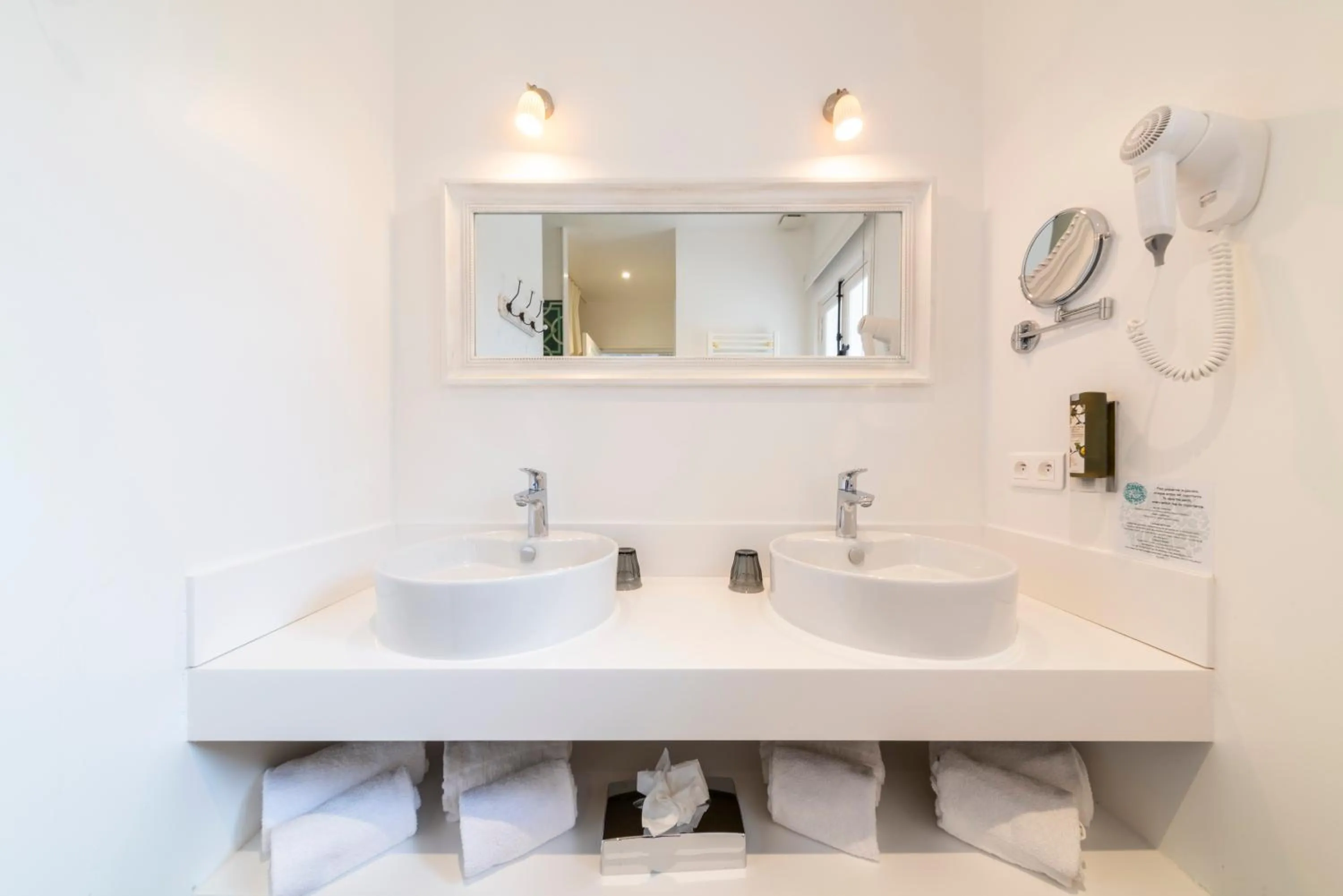 Bathroom in Les Capucines Saint Tropez