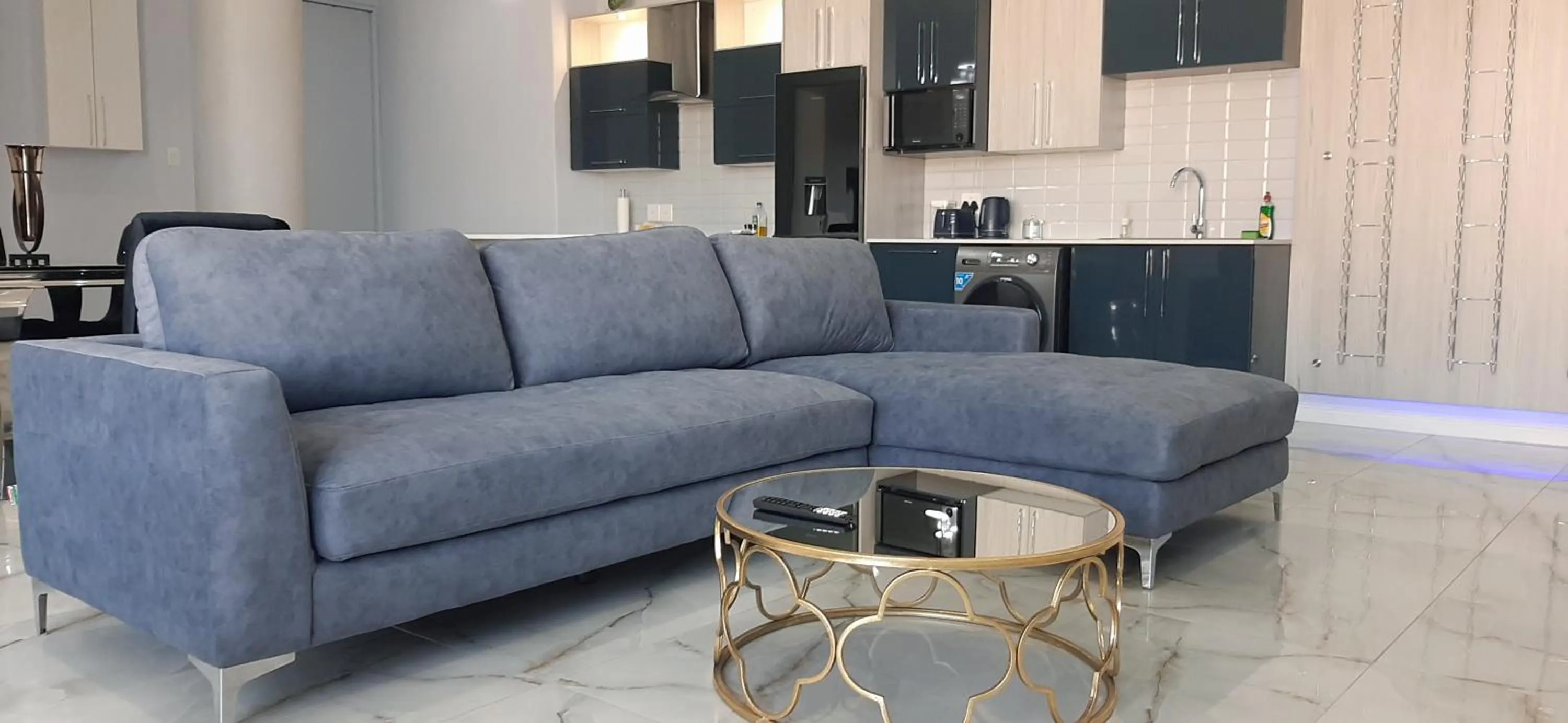 4 on Pritchard Luxury Suites