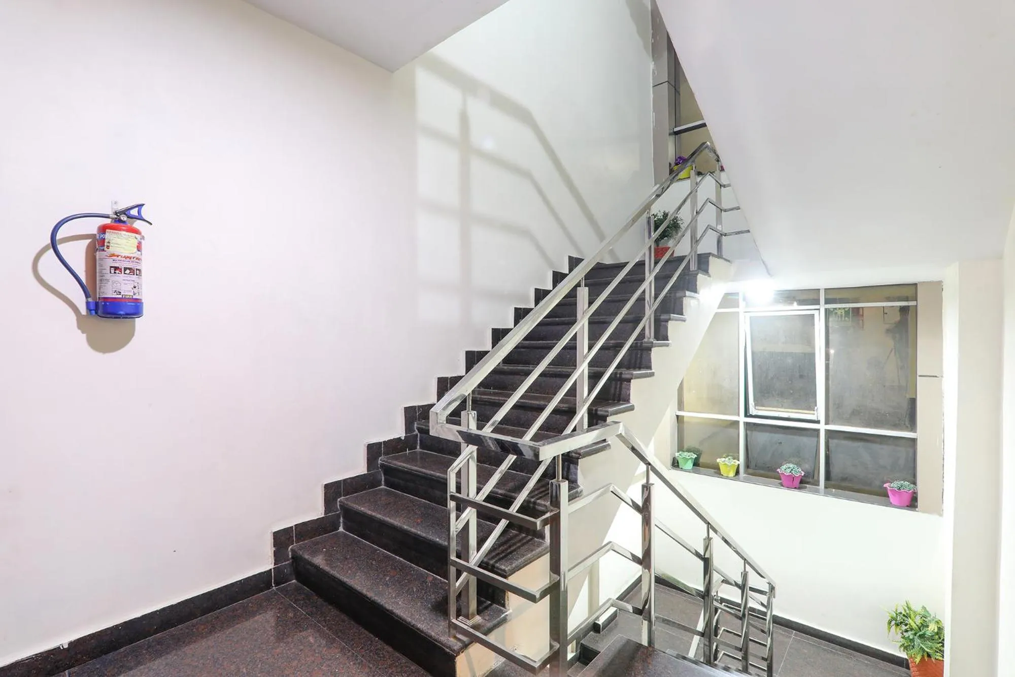 Lobby or reception in FabHotel The Villa