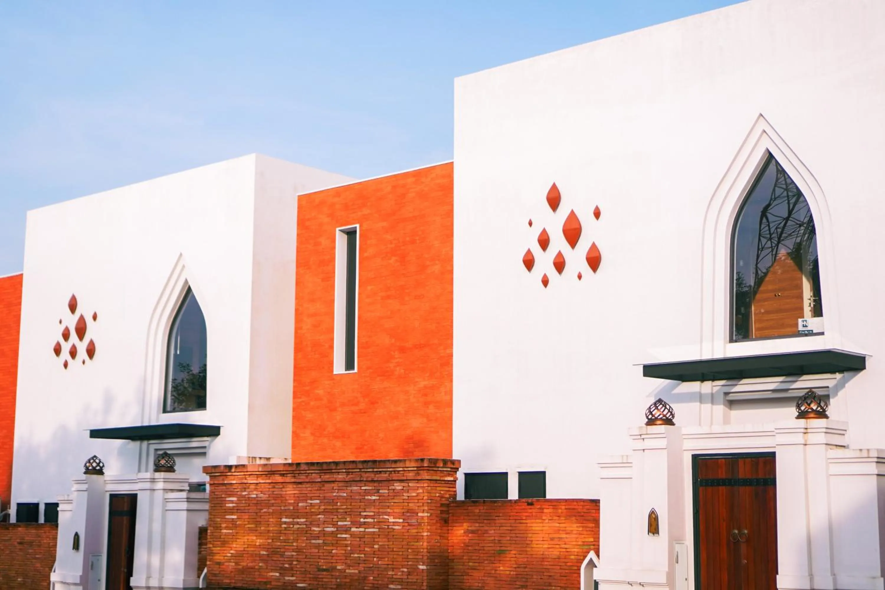 Property building in Mida Grande Resort Phuket Official Account