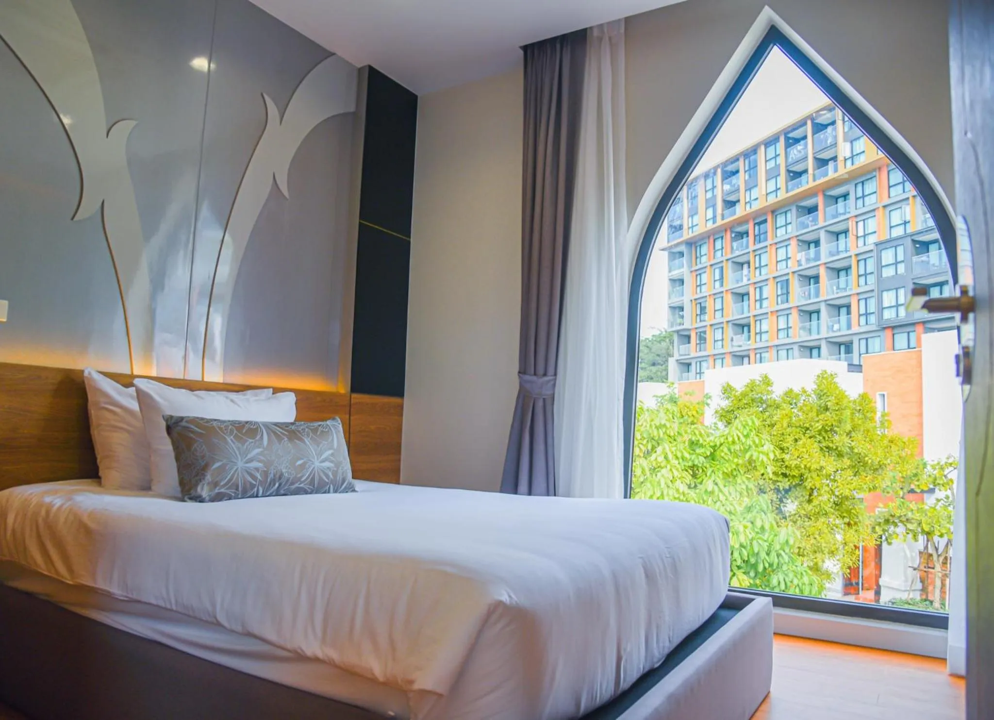 Property building, Bed in Mida Grande Resort Phuket Official Account