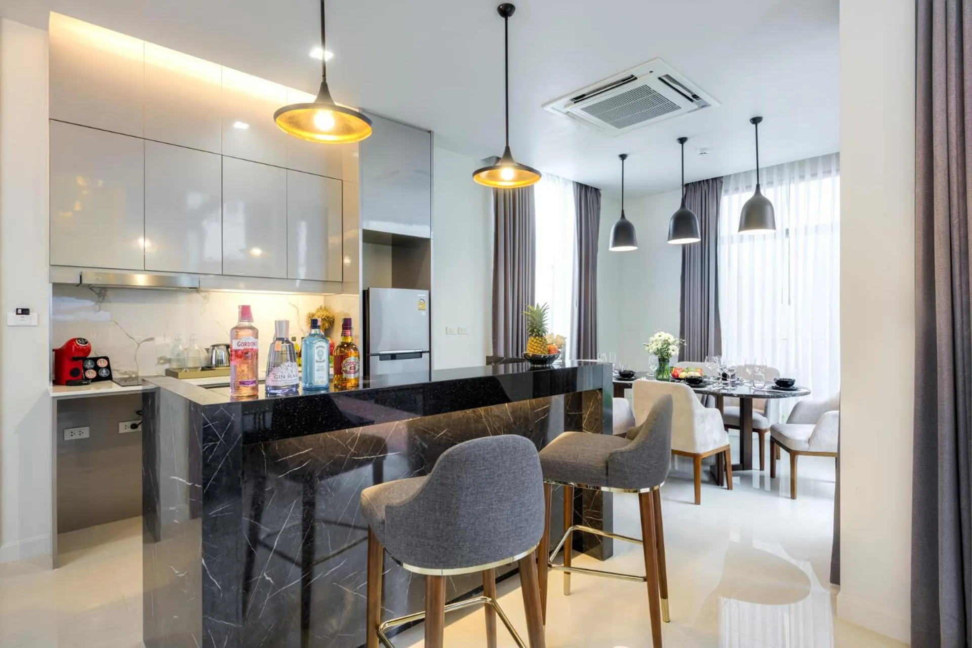 Property building in Mida Grande Resort Phuket Official Account