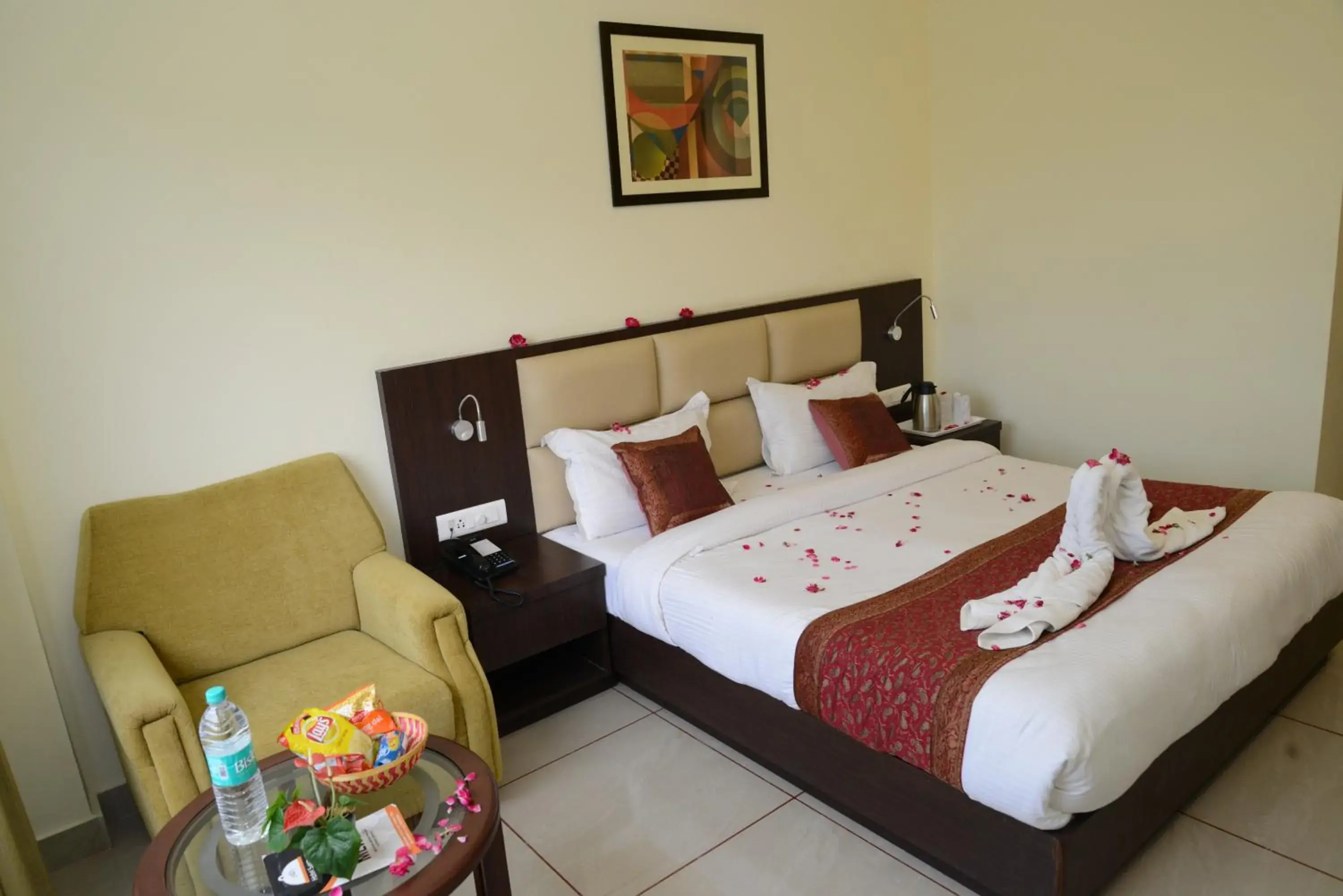 Bed in Hotel Sanobar Bed in Hotel Sanobar