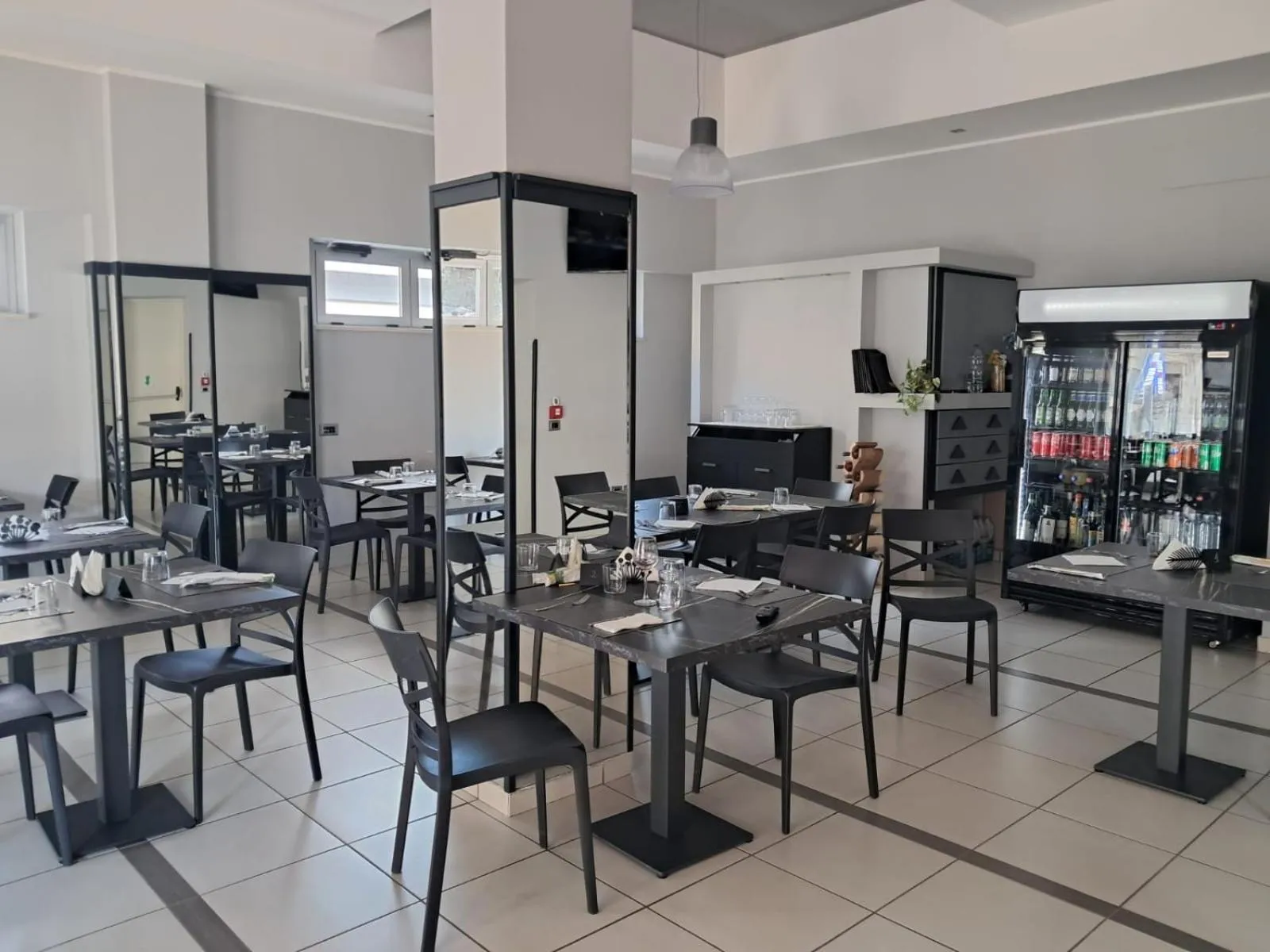 Restaurant/places to eat in Hotel Palace Gioia Tauro