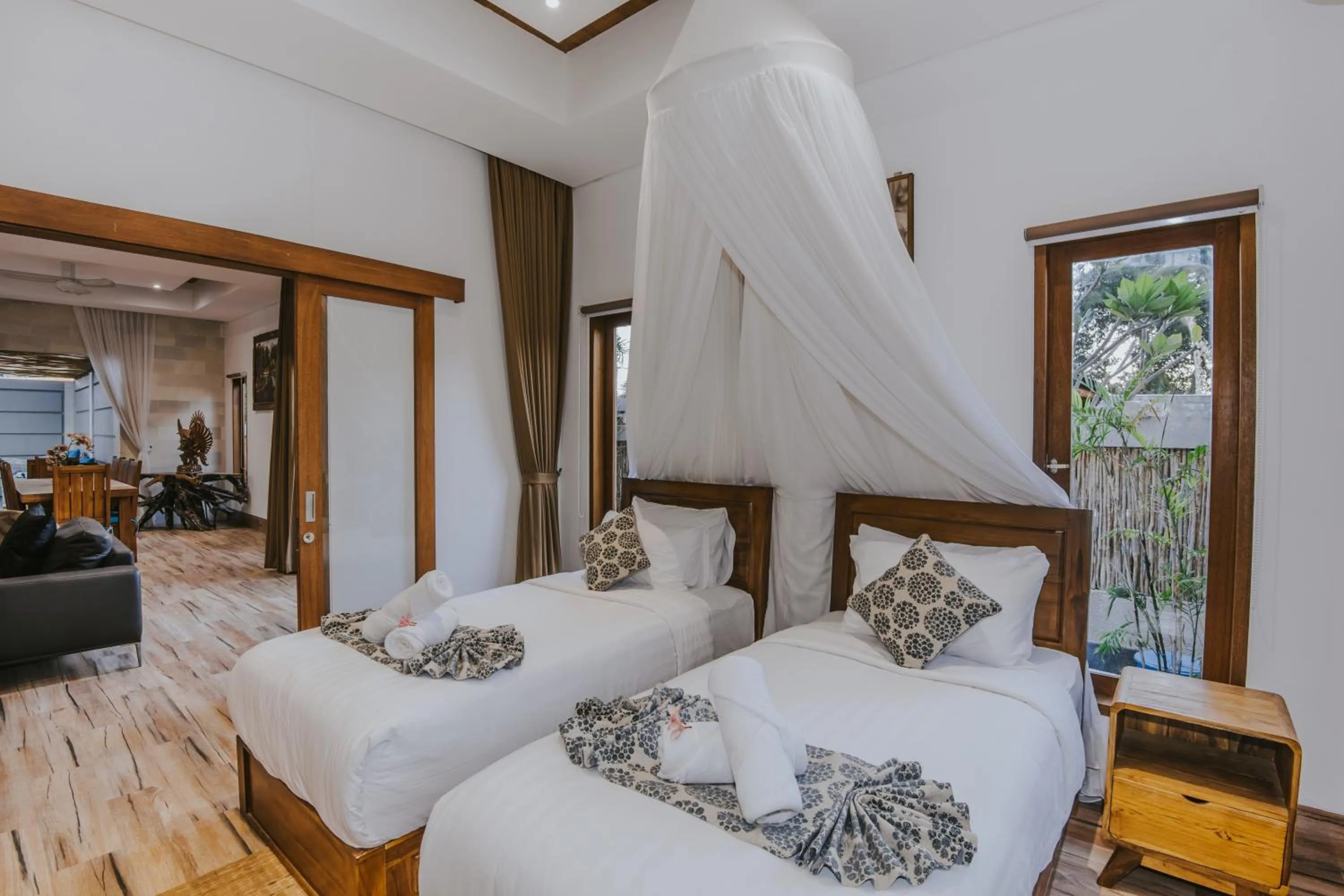 Bed in LGood Lembongan Island Villas