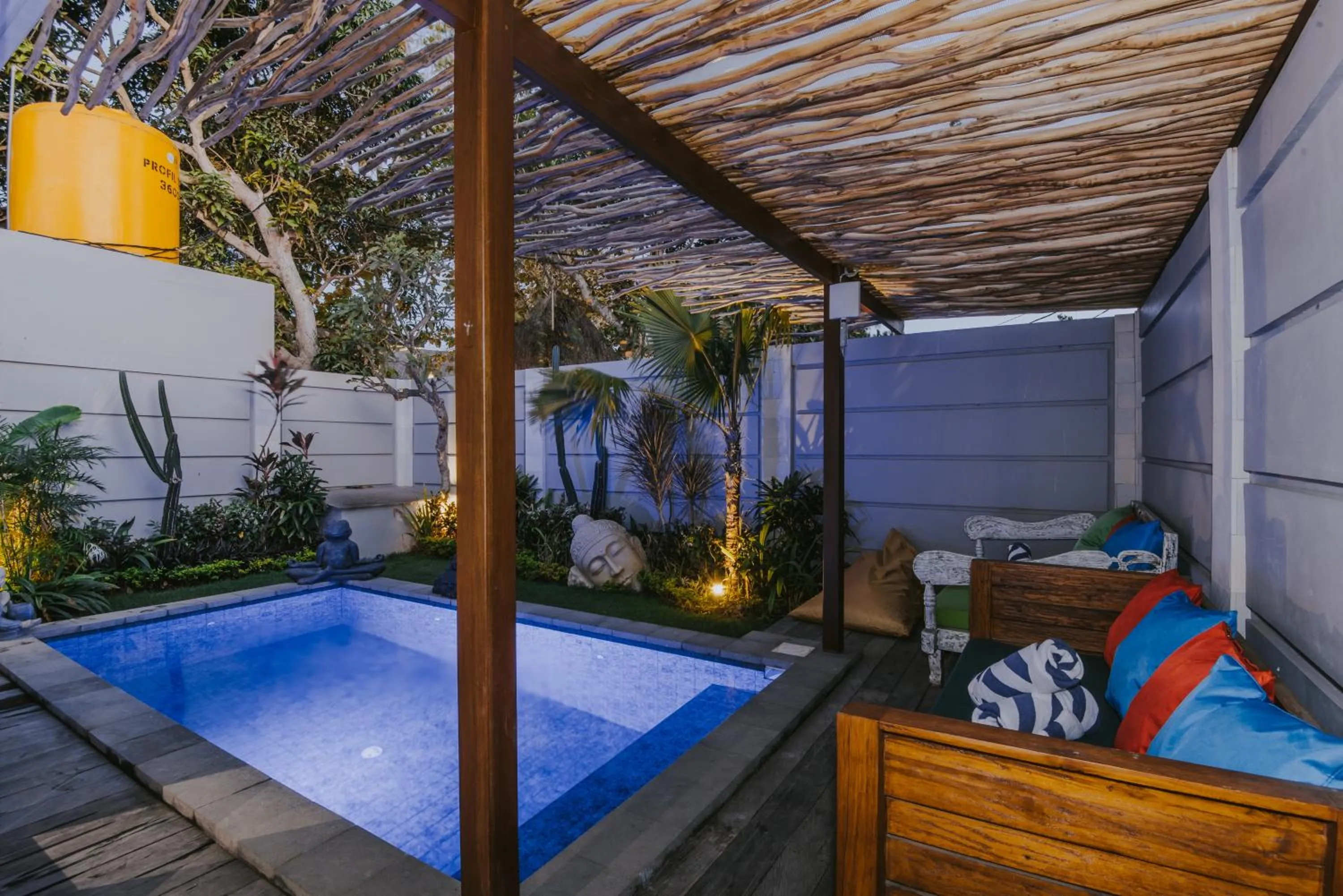 LGood Lembongan Island Villas