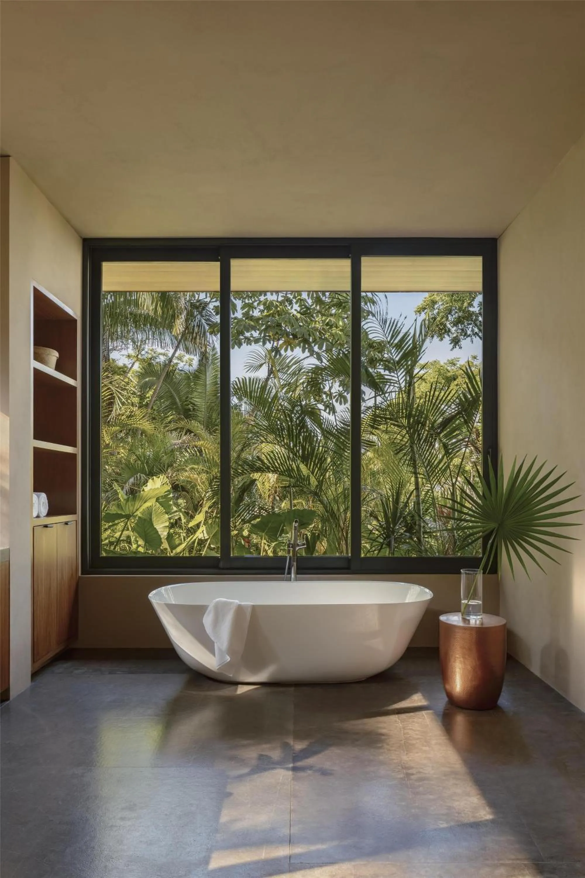 Bathroom in One&Only Mandarina