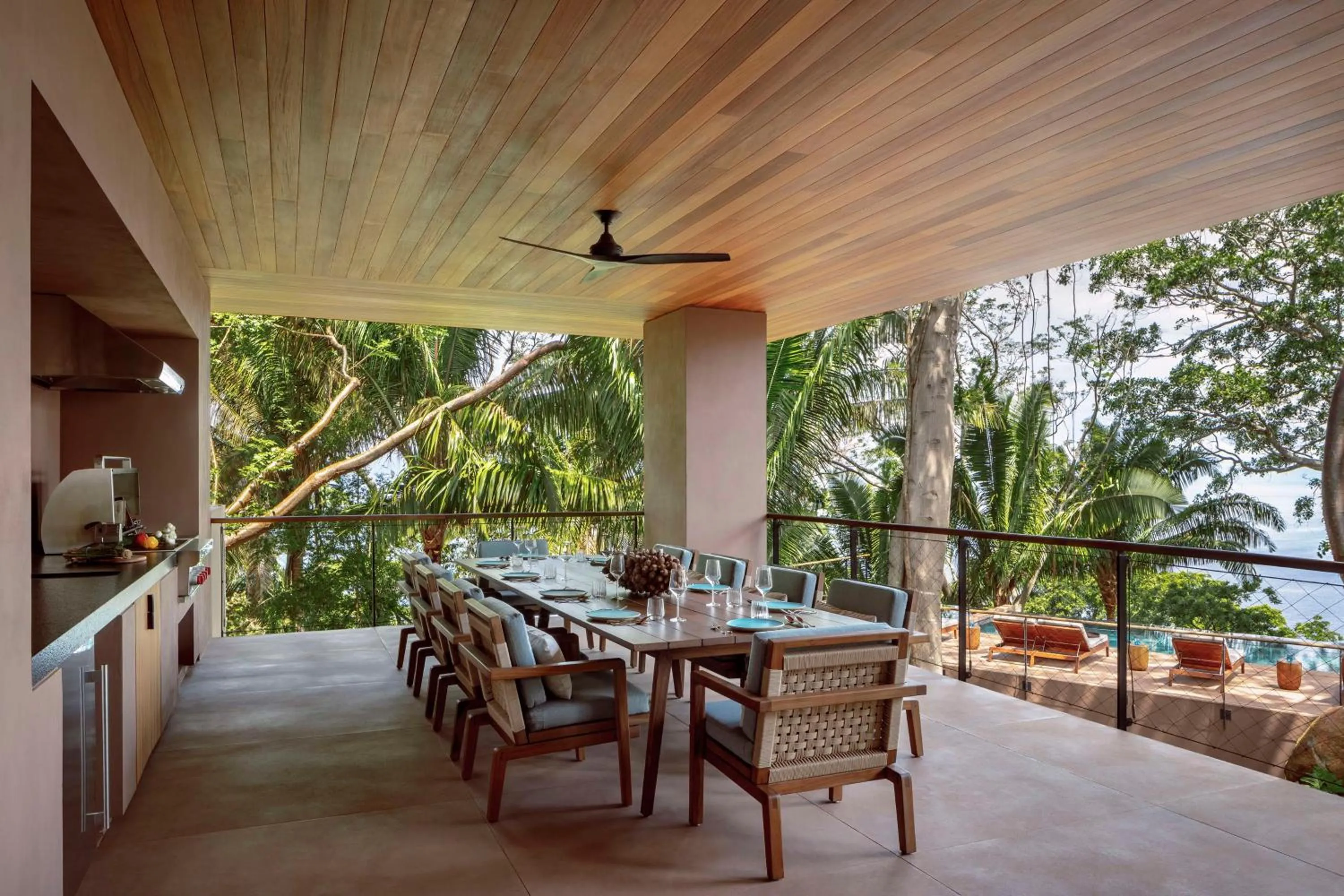 Other in One&Only Mandarina