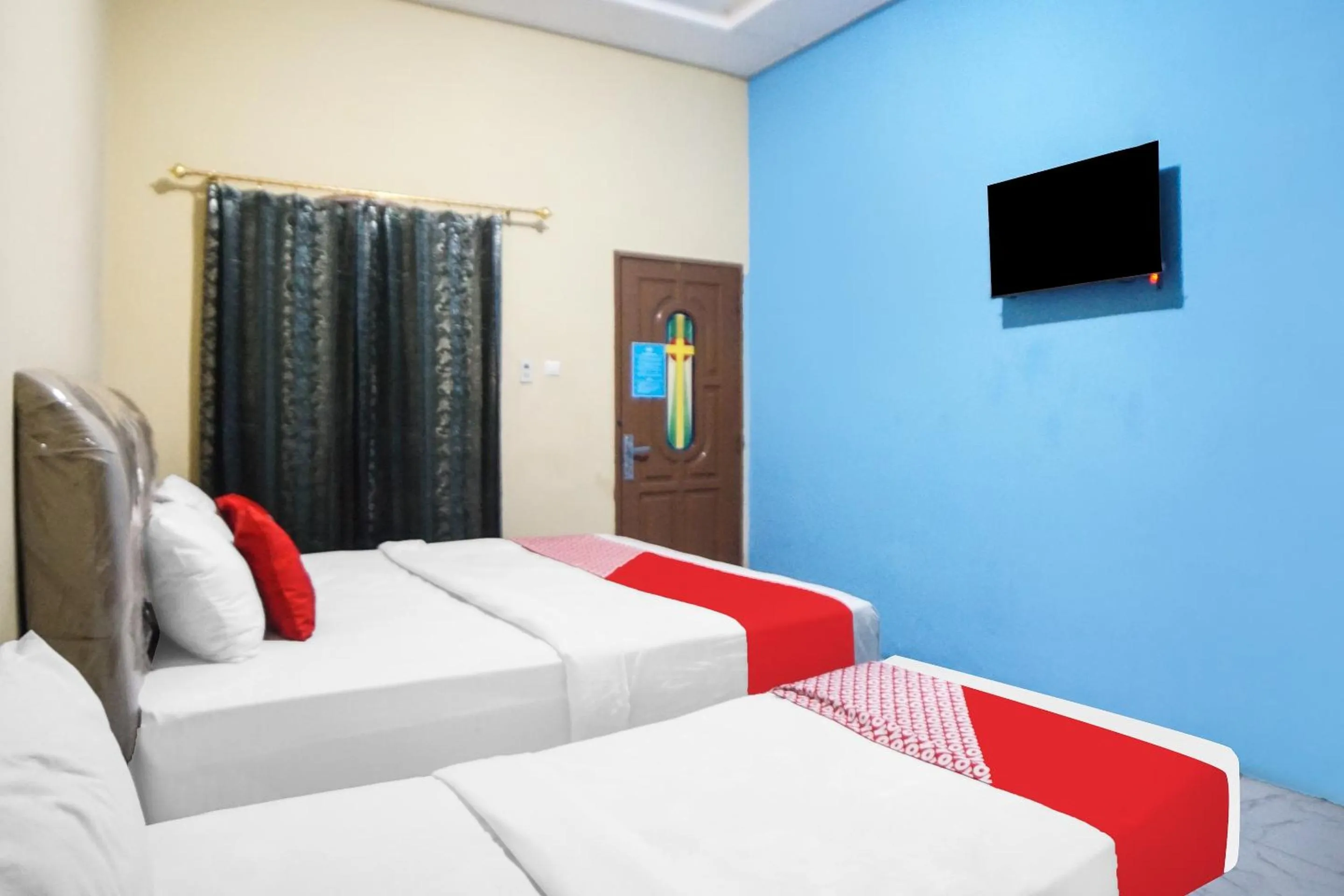 Bedroom, Bed in Hotel O Sky Residence Mawar