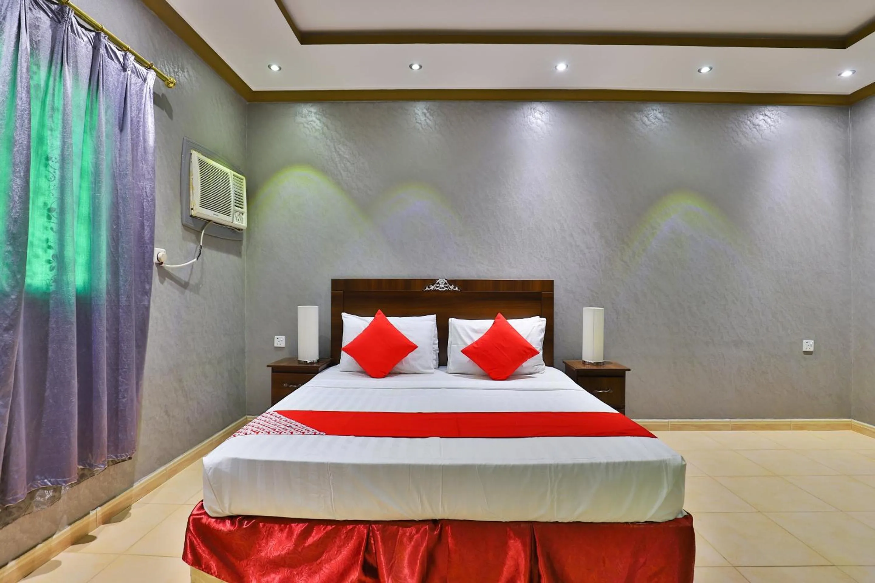 Bedroom in OYO 273 Star Yanbu Hotel Suites