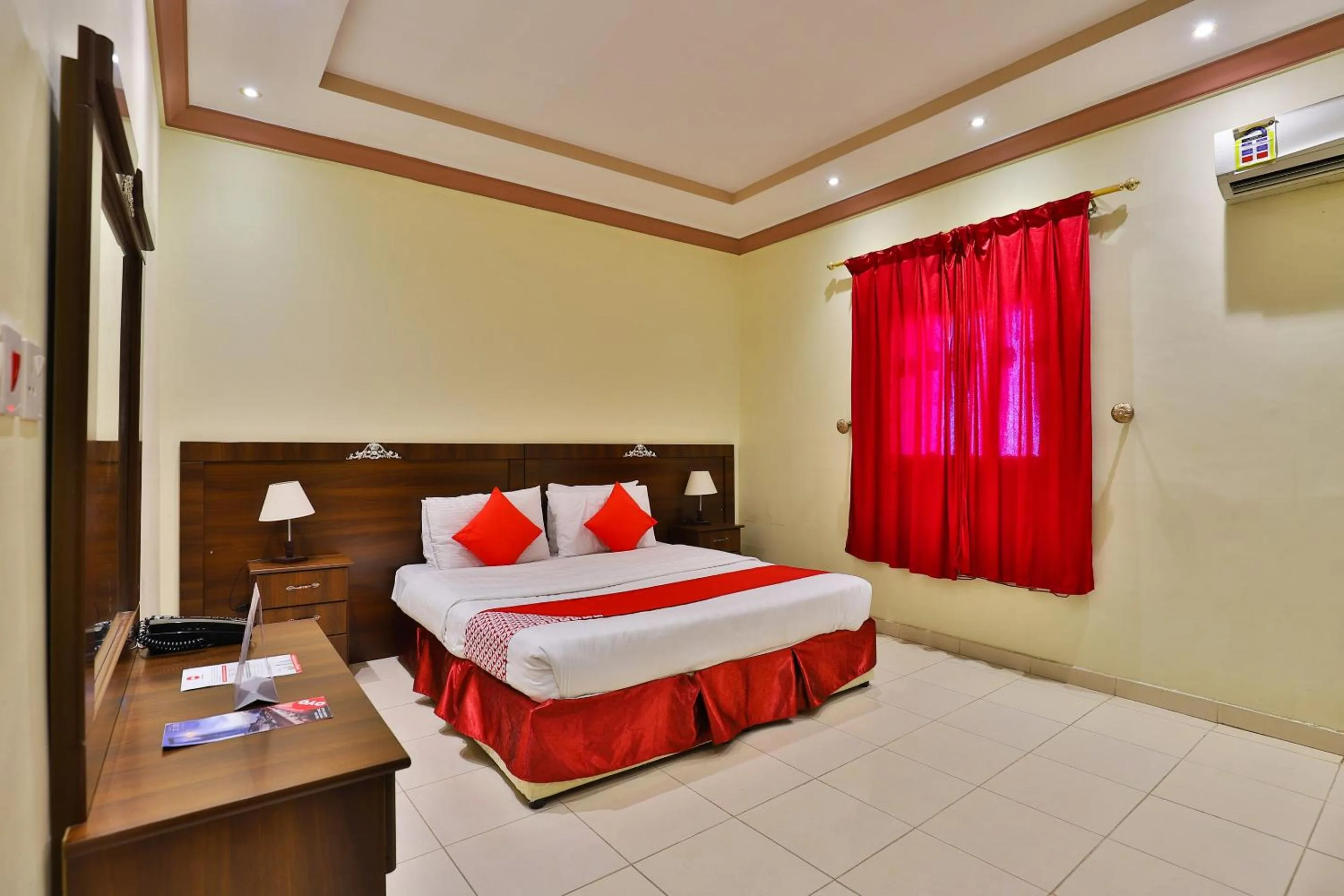 Bedroom in OYO 273 Star Yanbu Hotel Suites