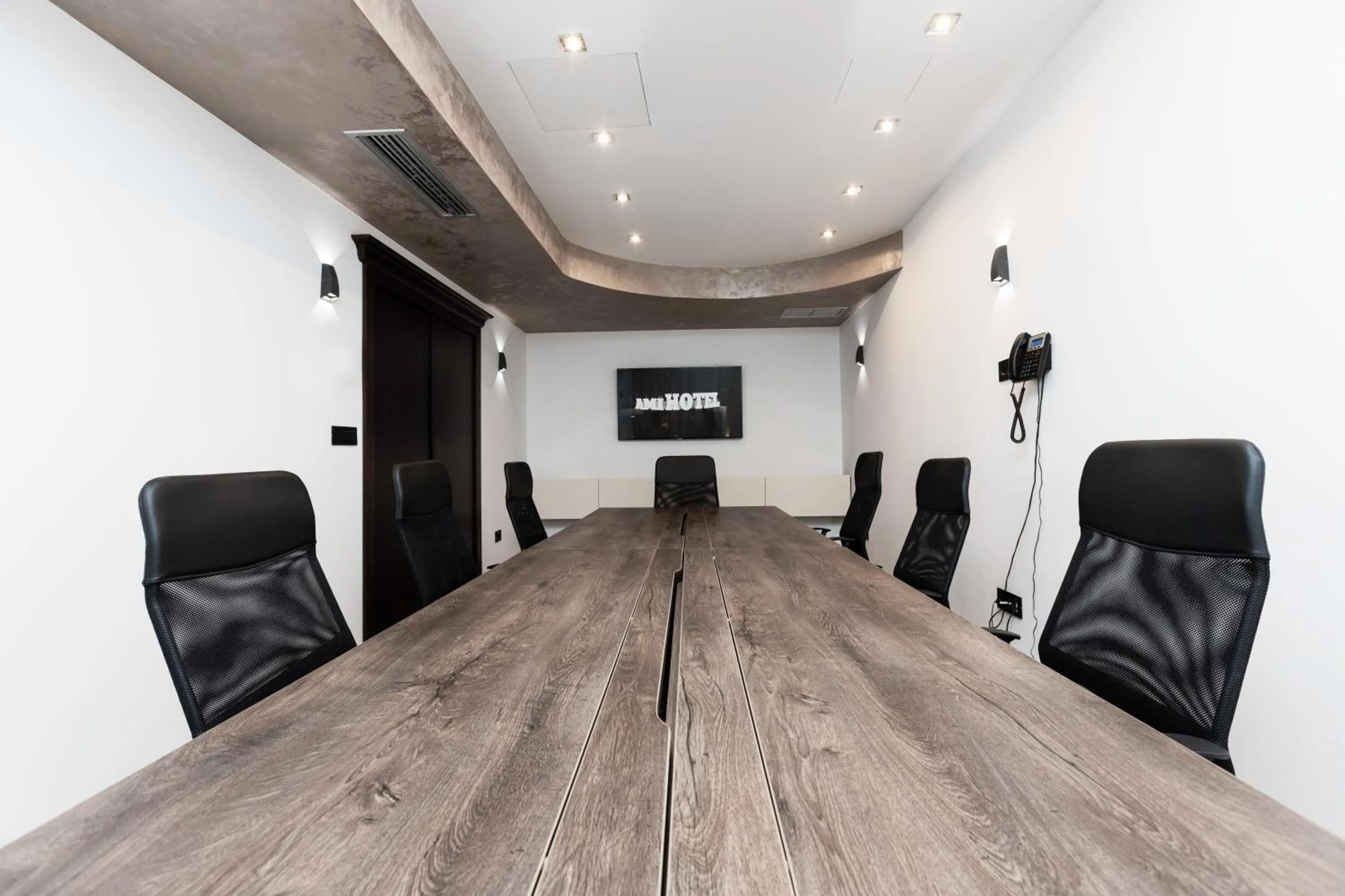 Business facilities in GARNI HOTEL AMI