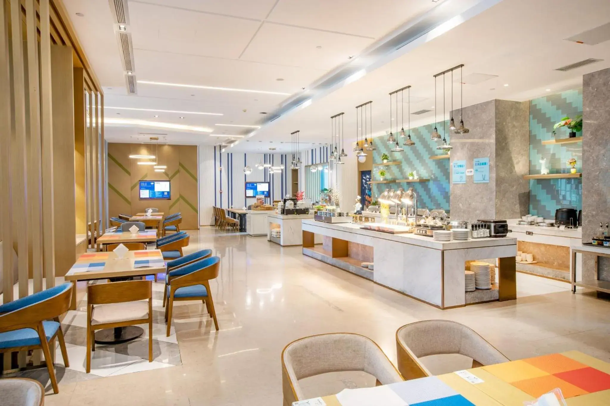 Restaurant/places to eat in Holiday Inn Express Changzhou Xinbei by IHG Restaurant/places to eat in Holiday Inn Express Changzhou Xinbei by IHG