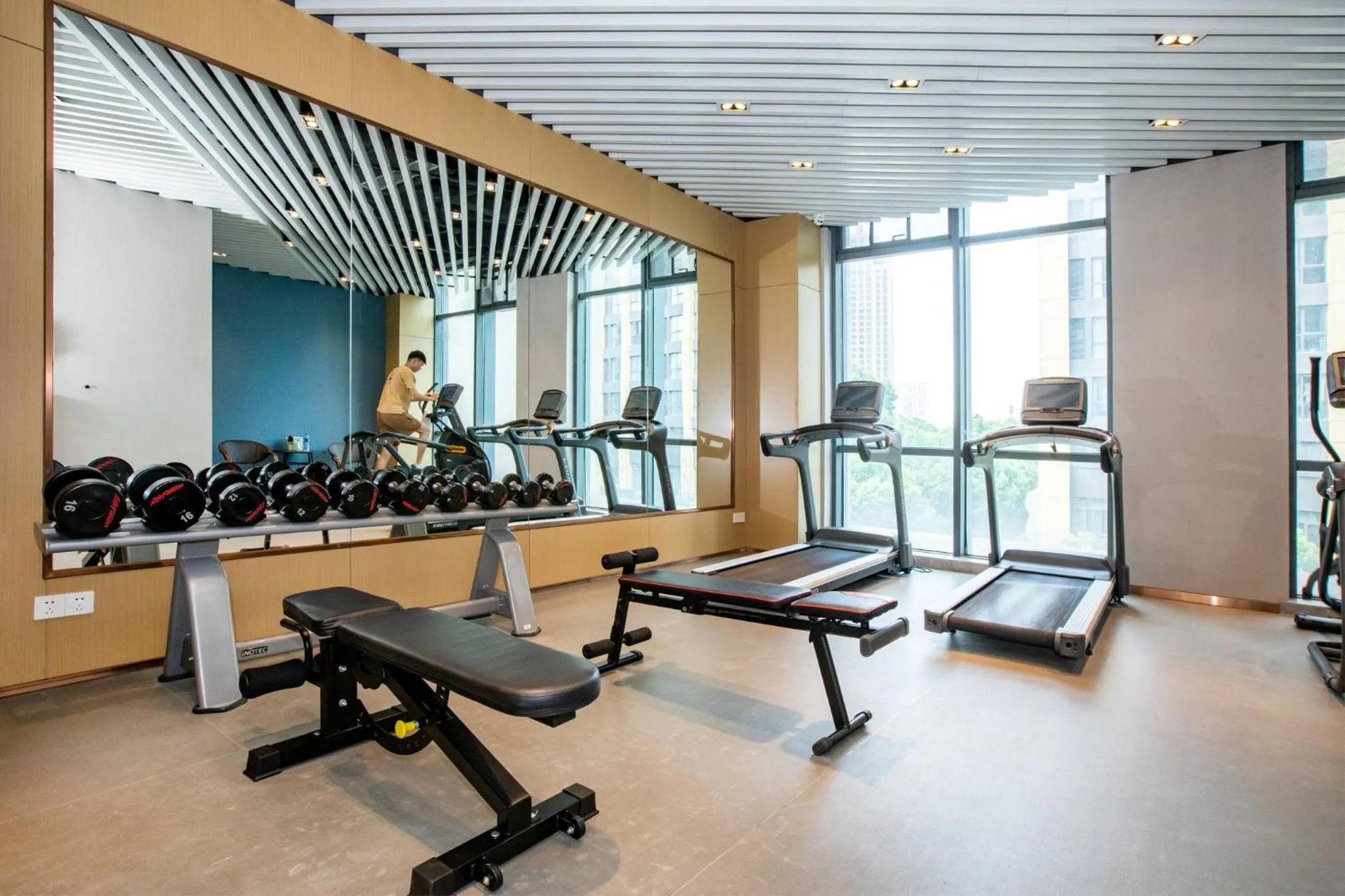 Fitness centre/facilities in Holiday Inn Express Changzhou Xinbei by IHG