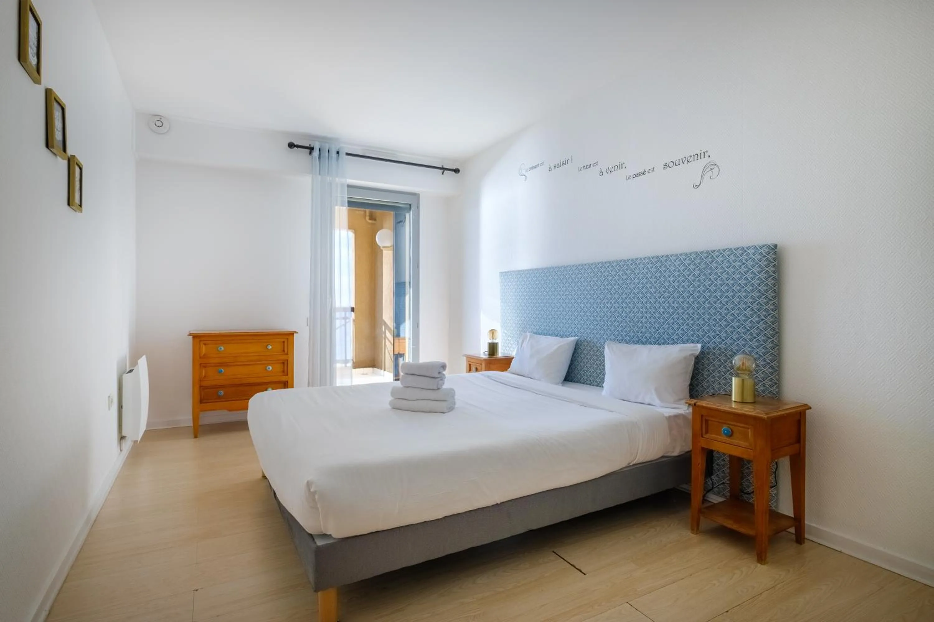 Bedroom, Bed in Residhotel Villa Maupassant